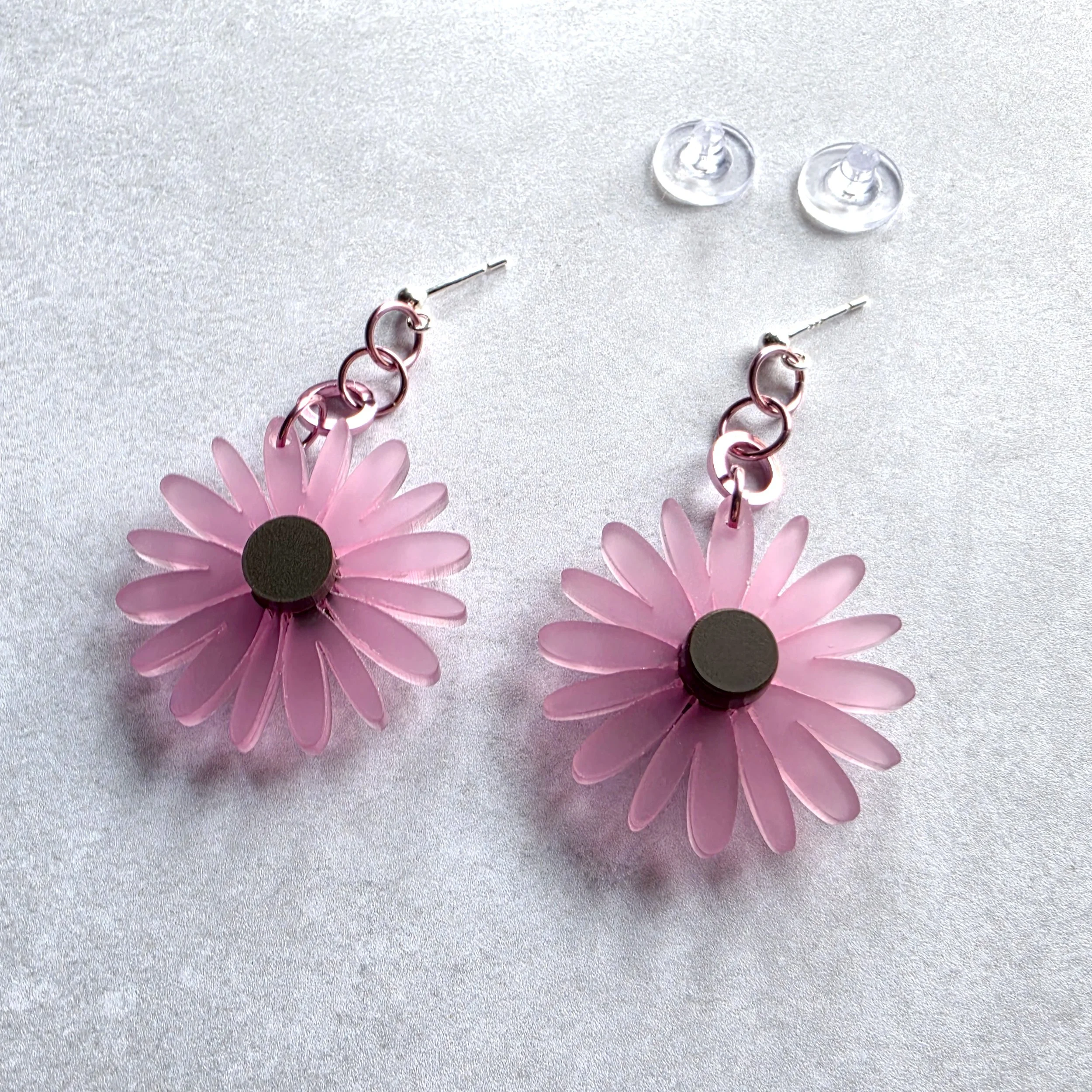 Heather_Flower_Earrings_Tilt_IsziDesigns.jpg