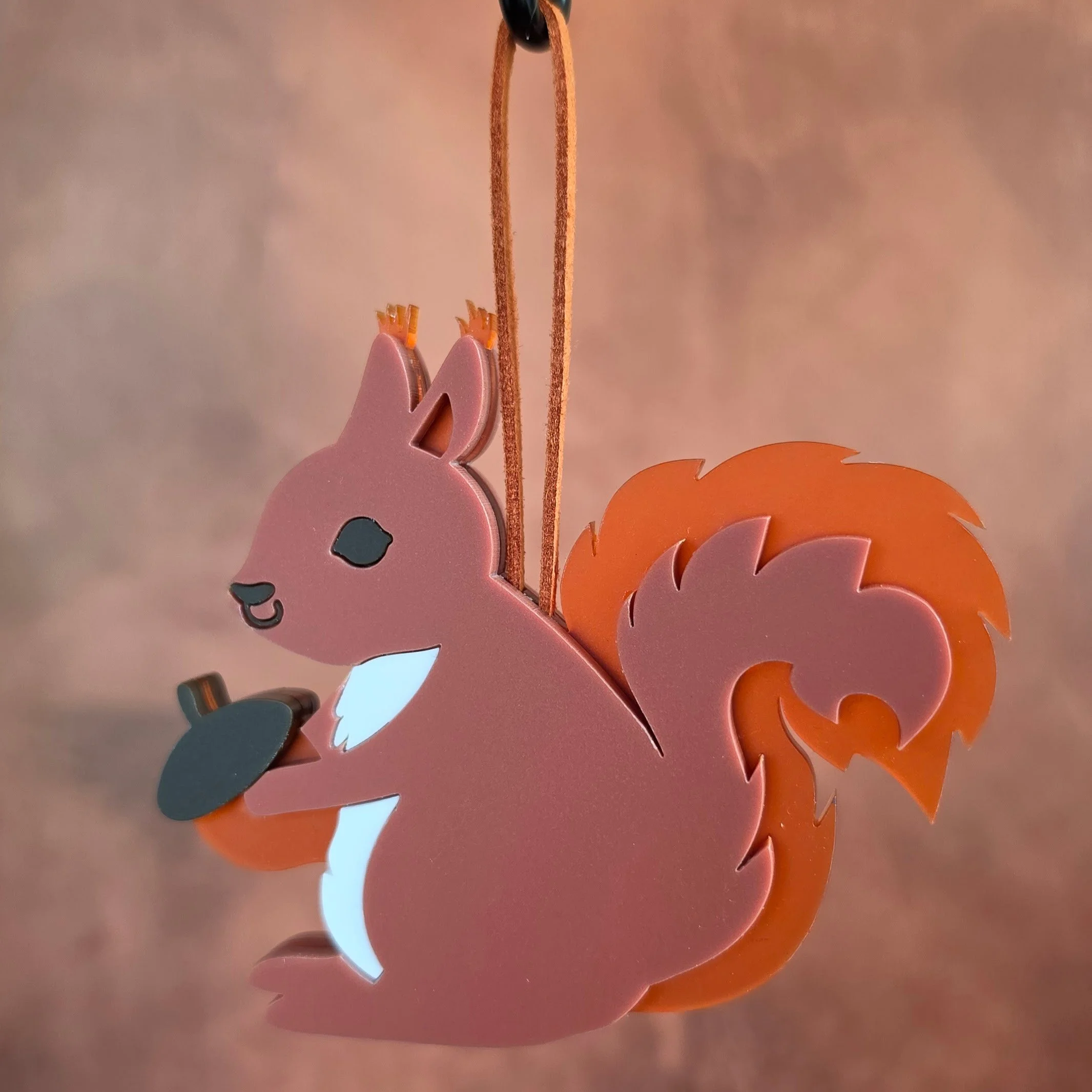Red_squirrel_IszDesigns.jpg