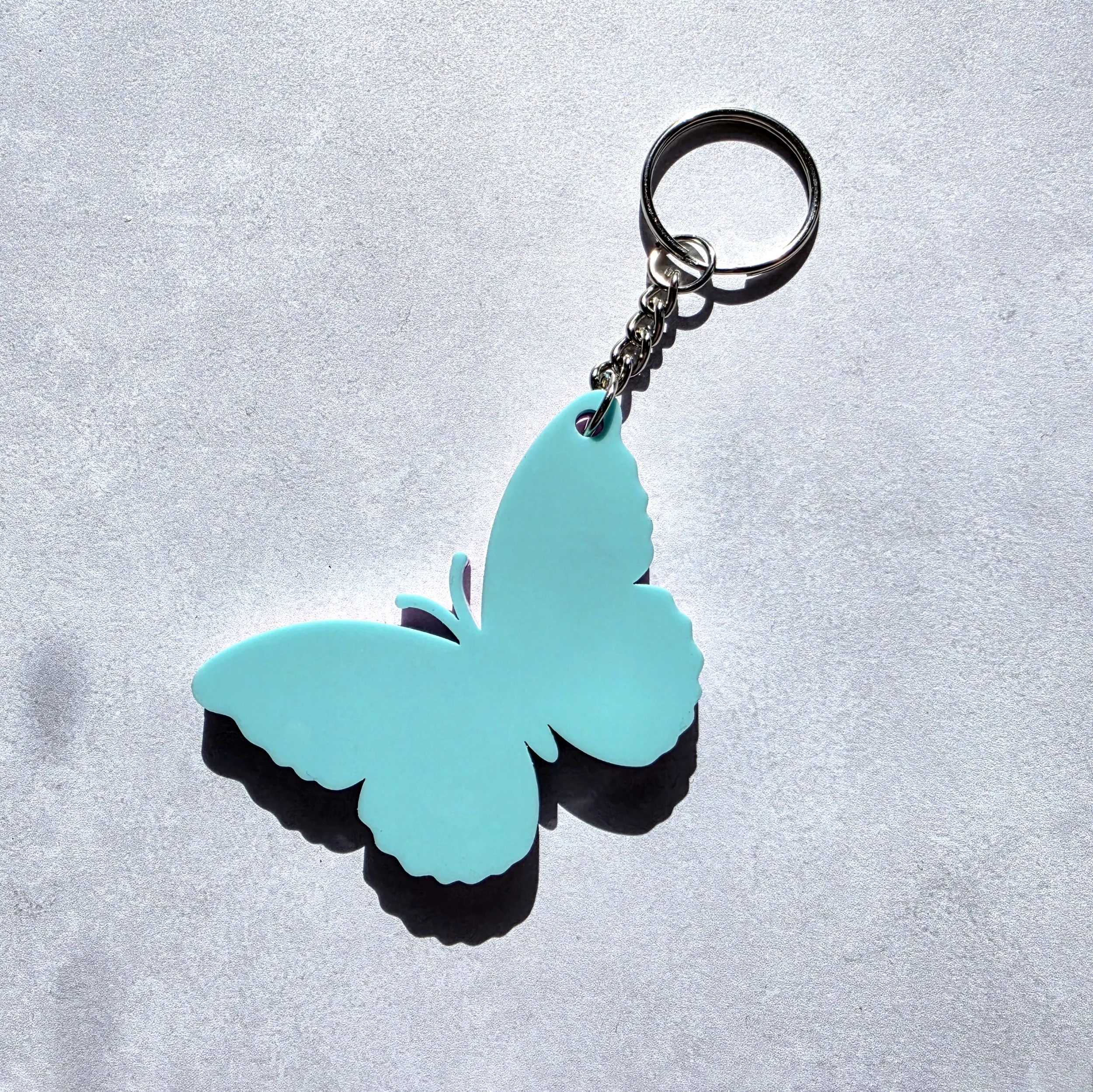 Butterfly_Keyring_Back_IsziDeisgns.jpg