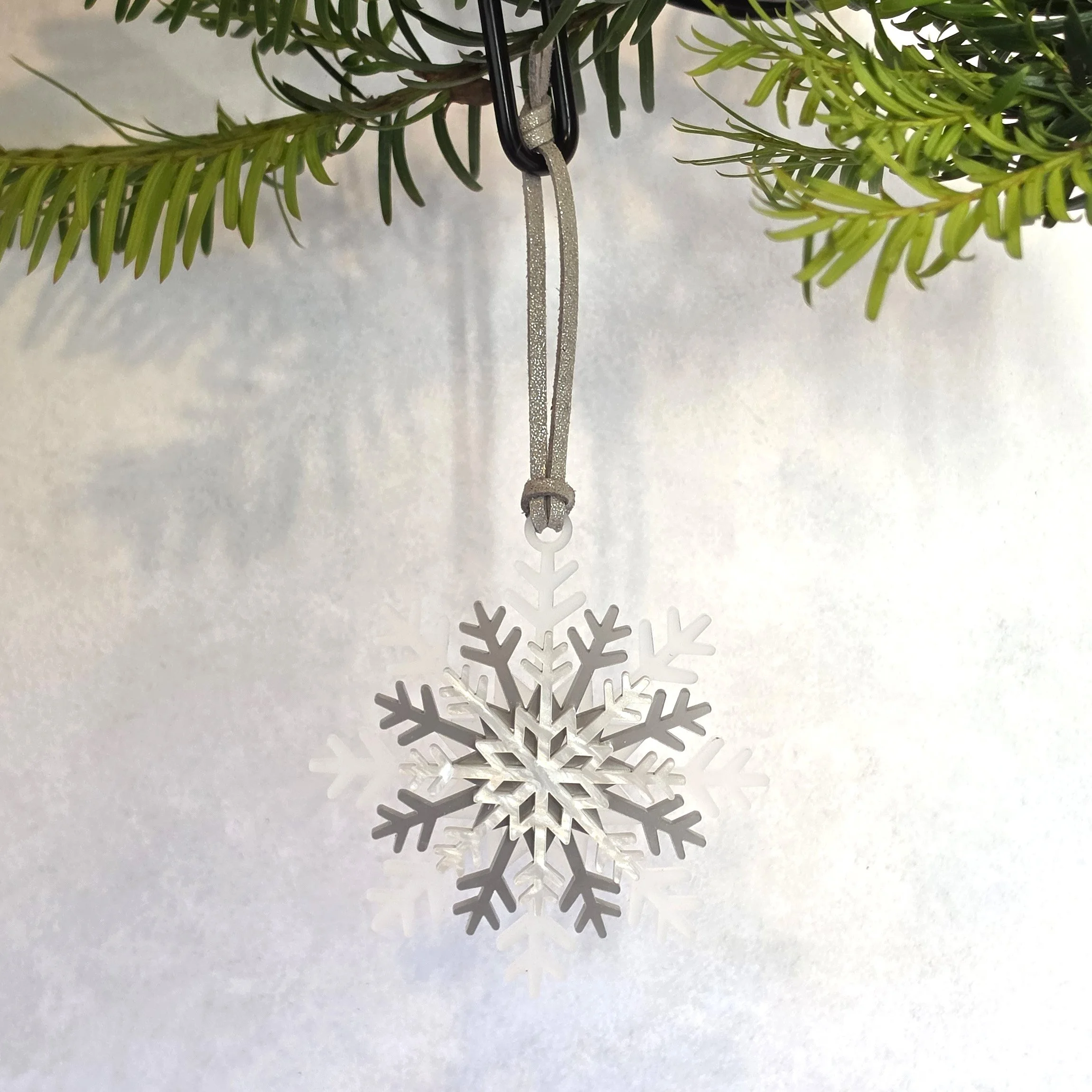 Snowflake_IsziDesigns.jpg