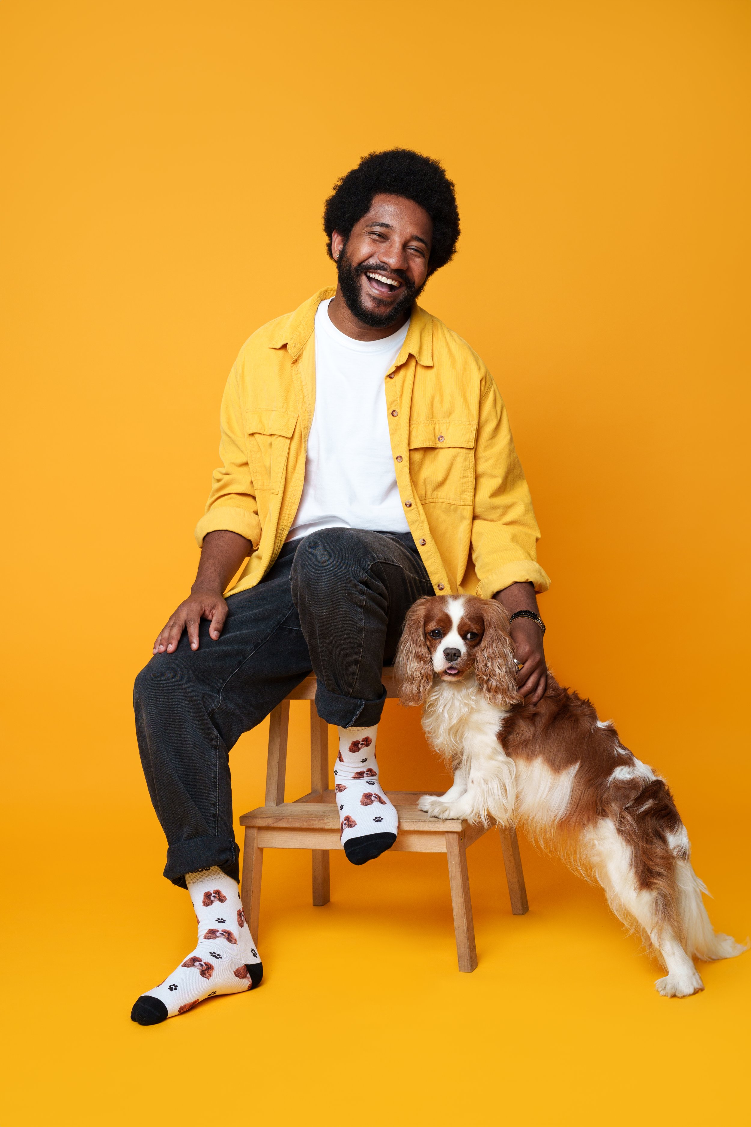 Fotografia comercial com cão para campanha publicitária de marca