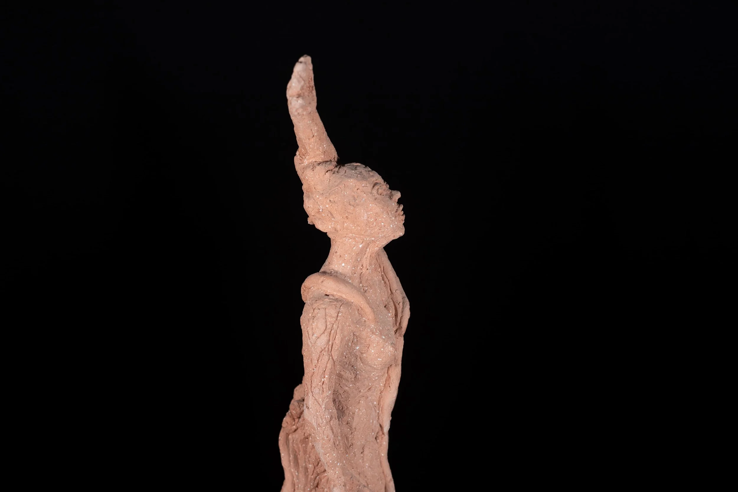 Maria-DeFranco-Rooted-2018-Clay-Sculpture-03.jpg