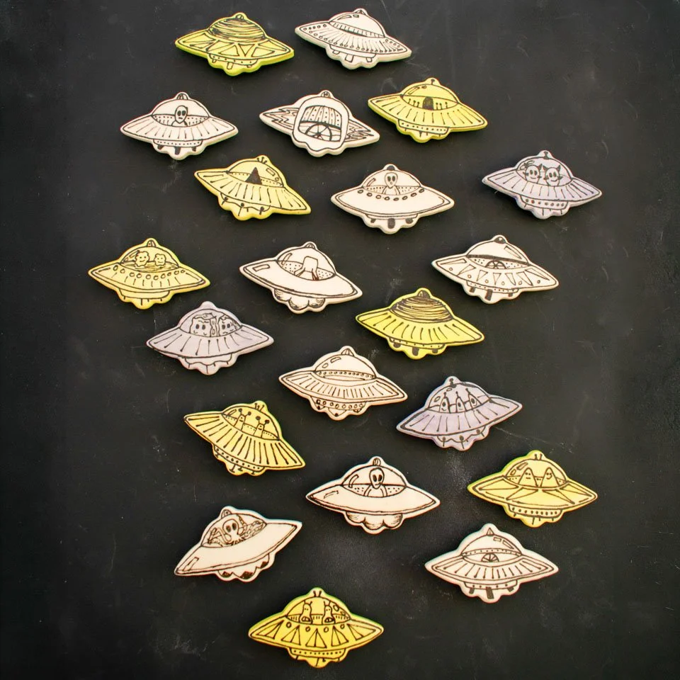 Mini UFO Magnets