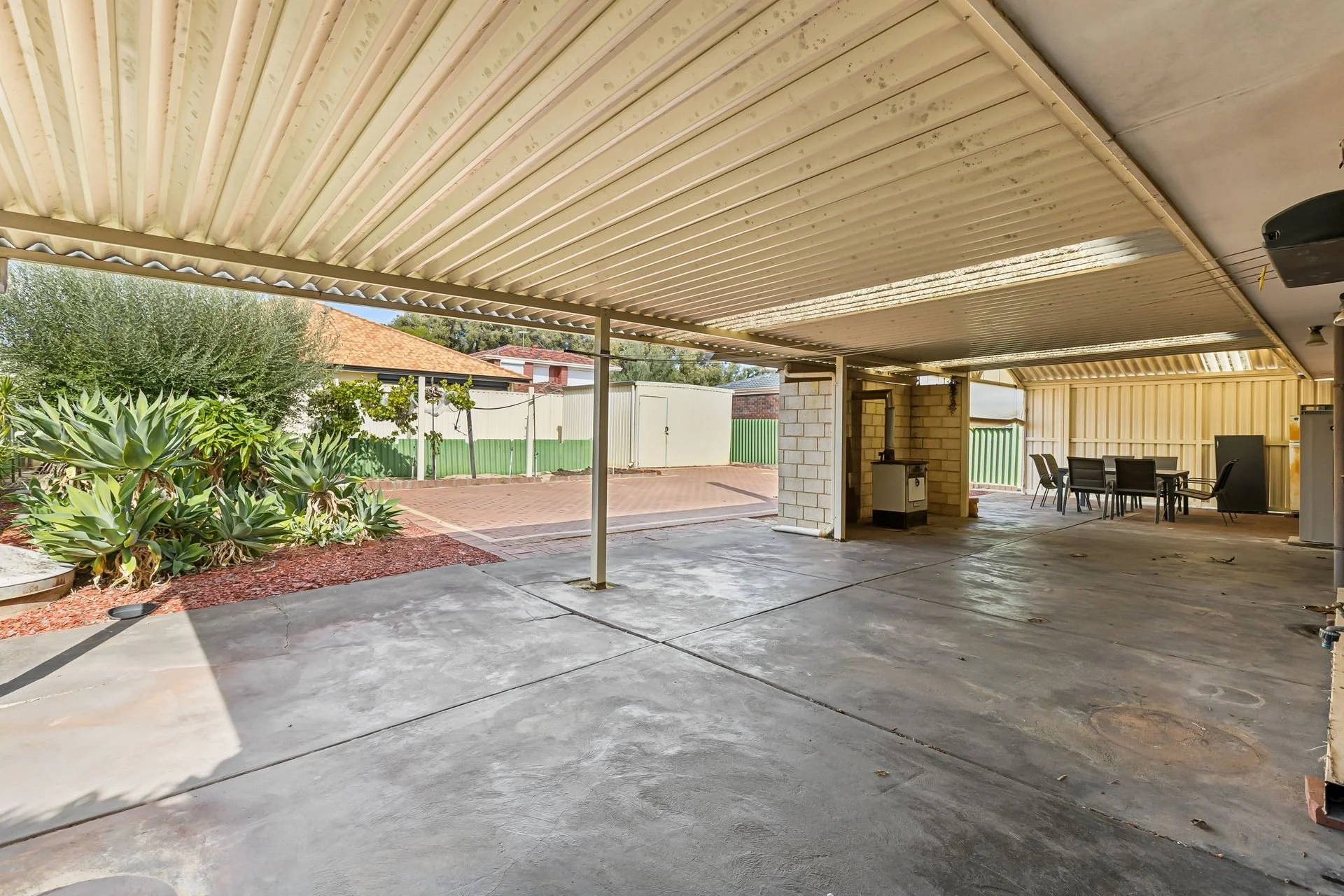 24_243 Odin Dr, Stirling 24.jpg