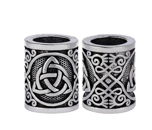 Viking Cuff Silver Trinity a De Ville House.jpg