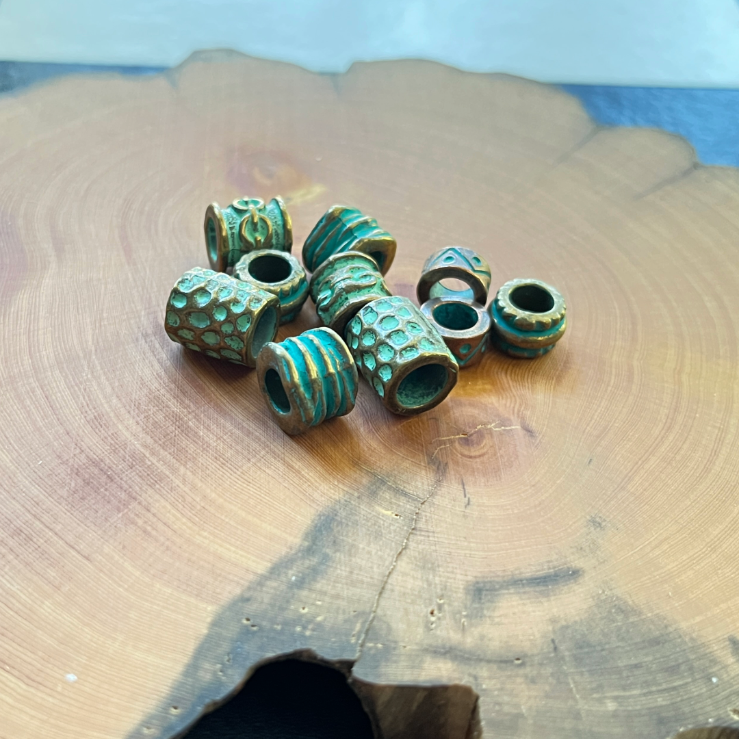 11-DeVille Dreadlock Blue Copper Industrial Beads.png