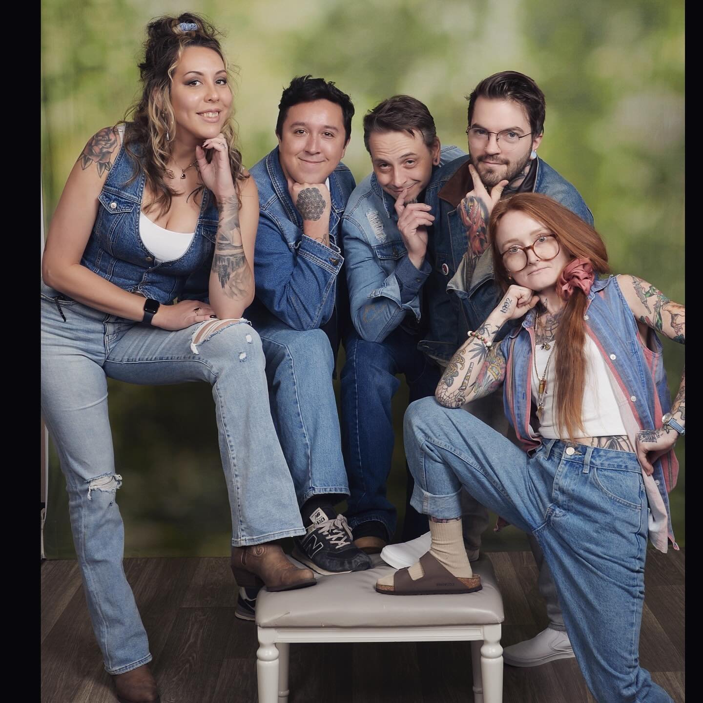 This is @dnatattooing . Who wouldn&rsquo;t want to get tattooed by this group of nerds?! There are no words that can fully express how much these people mean to me. I truly am a lucky girl 🥰 pls enjoy our denim shenanigans! 

#tattoo #art #jcpenneyp