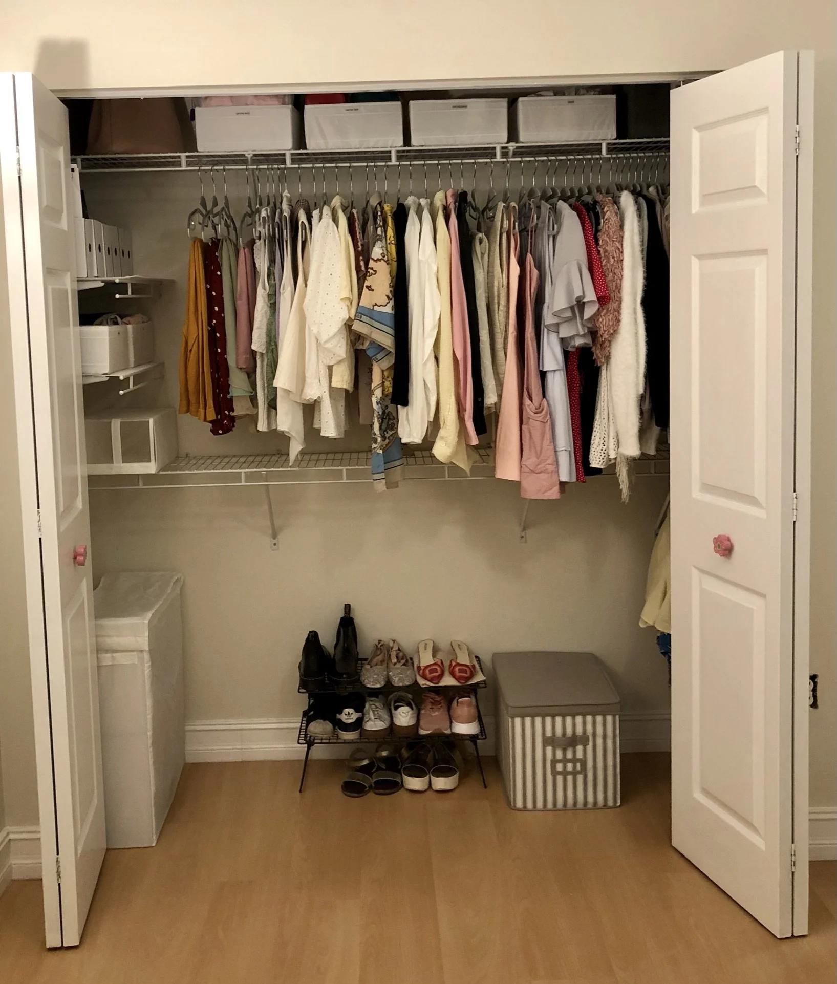 CLOSET CLAUDIA ORDENADO.jpeg