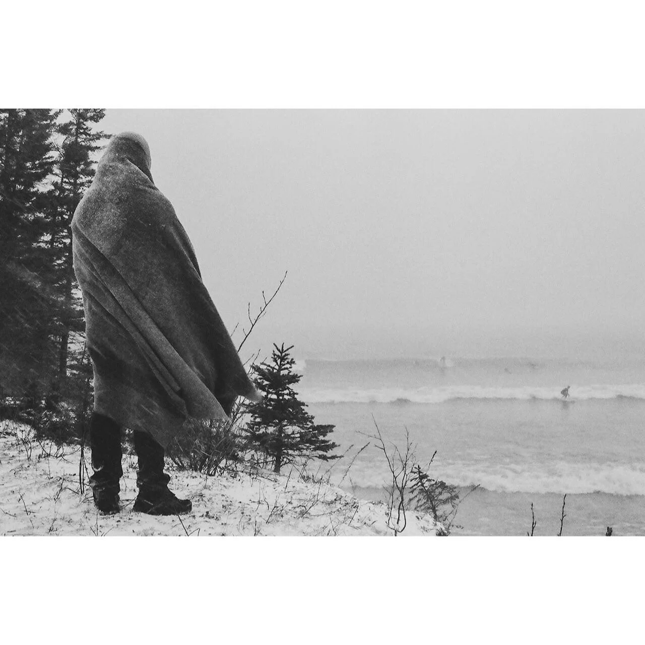 Found some forgotten rolls of film. Captured some quintessential lake surfing scenes where we caught some of the calmest waves wrapping round a bend protected from the straight lines winds on a blustery winter day. 

#filmsnotdead #surf #greatlakesur