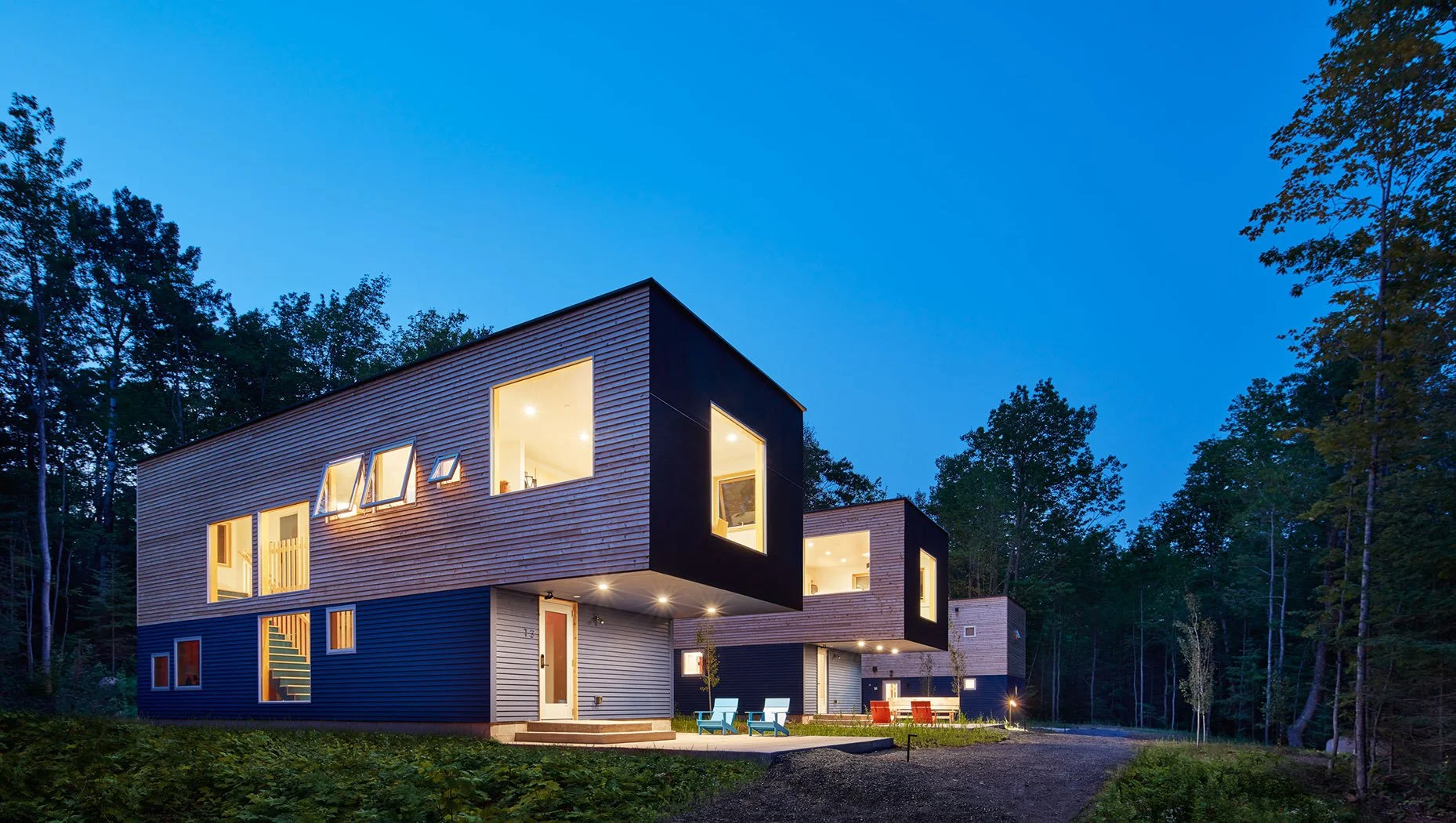 wild-stay-treehaus-01-61aa3f1c2880b.jpg (Copy)