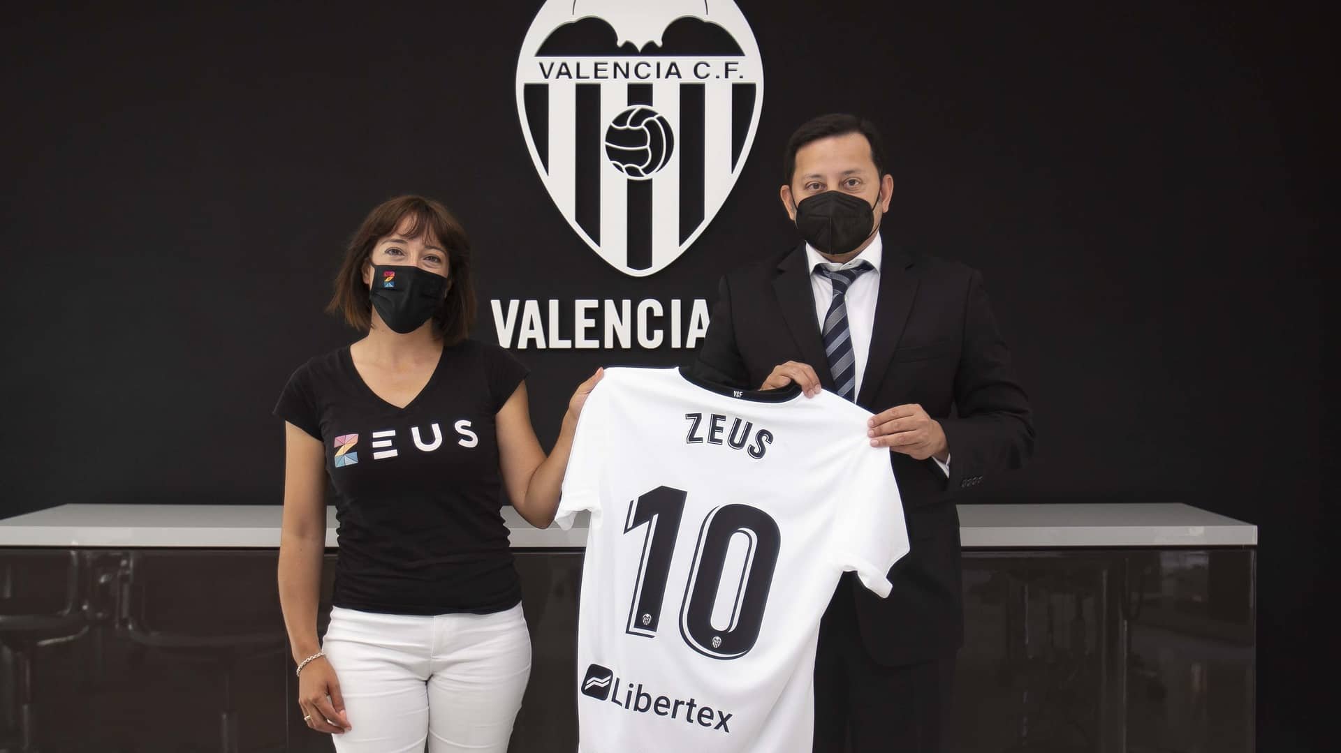 Zeus y el Valencia CF pondrán en marcha el primer Command Center enfocado a la gestión deportiva