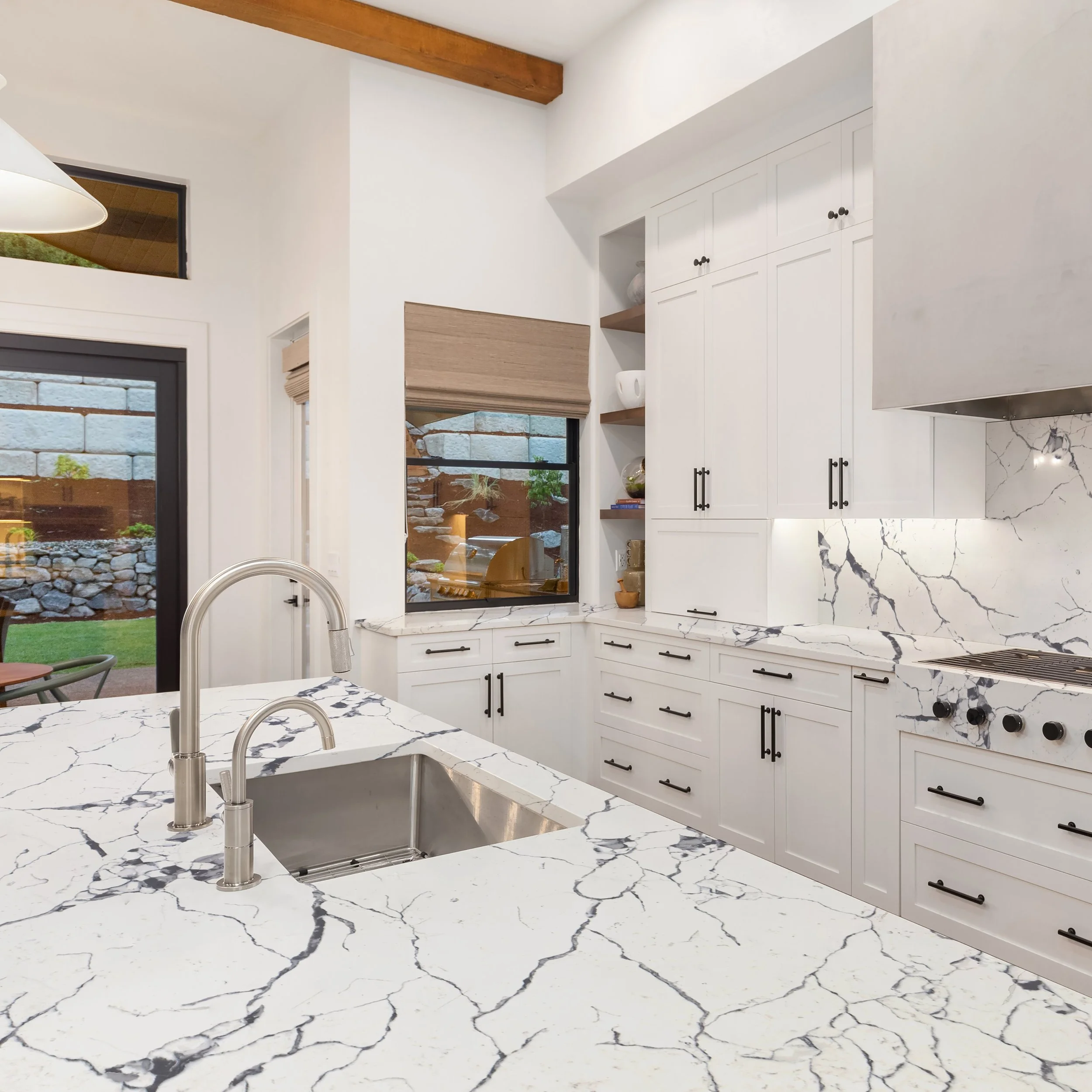 What Is Calacatta Quartz