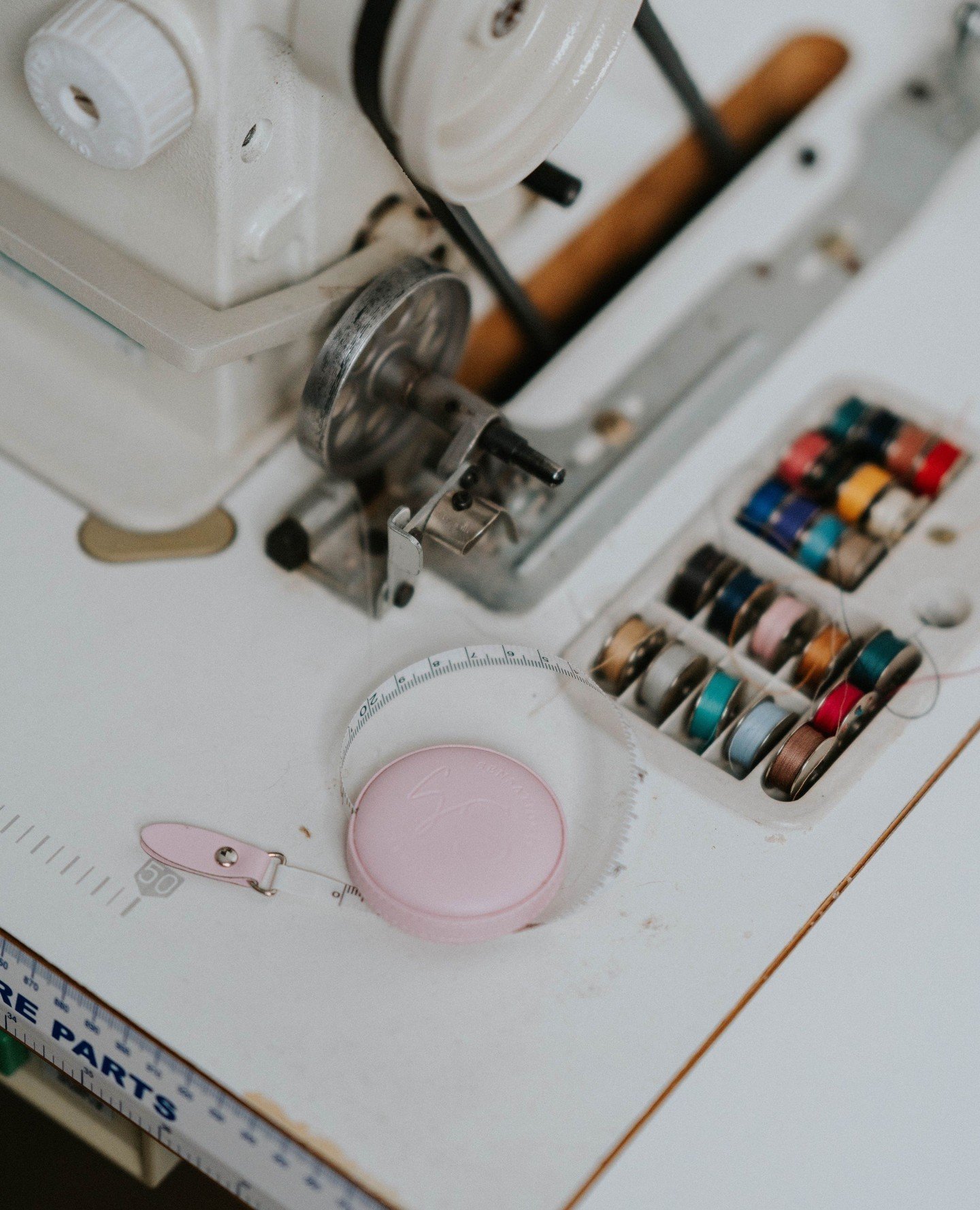 Just a reminder, no sewing classes this week but we look forward to see you sewing your hearts out in the studio next week! 🧵🩷