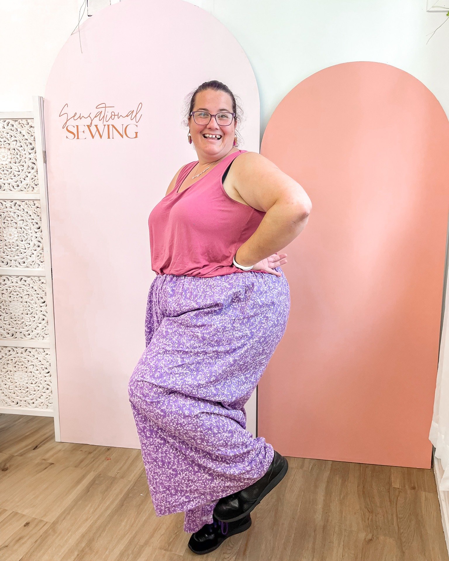 Just look at that smile! 😄 Jenny made herself the comfiest pair of cotton pants, and we think her grin says it all! 💜

We love seeing our students wear their creations with joy and pride. Well done, Jenny!🧵✨

#sewingstudent #cotton #learntosew