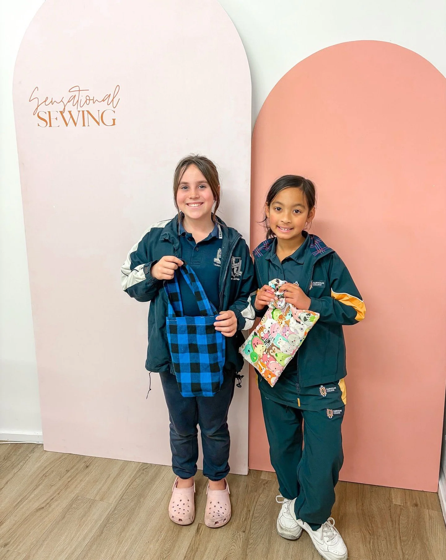 The back to school essentials are sorted, DIY style! ✅🎨🧵

Our clever students have made their own tote bag and pencil case for school this term, and we think they look fantastic. 💫

 #learntosew #afterschoolactivity #schoolterm #sewing #toowoomba