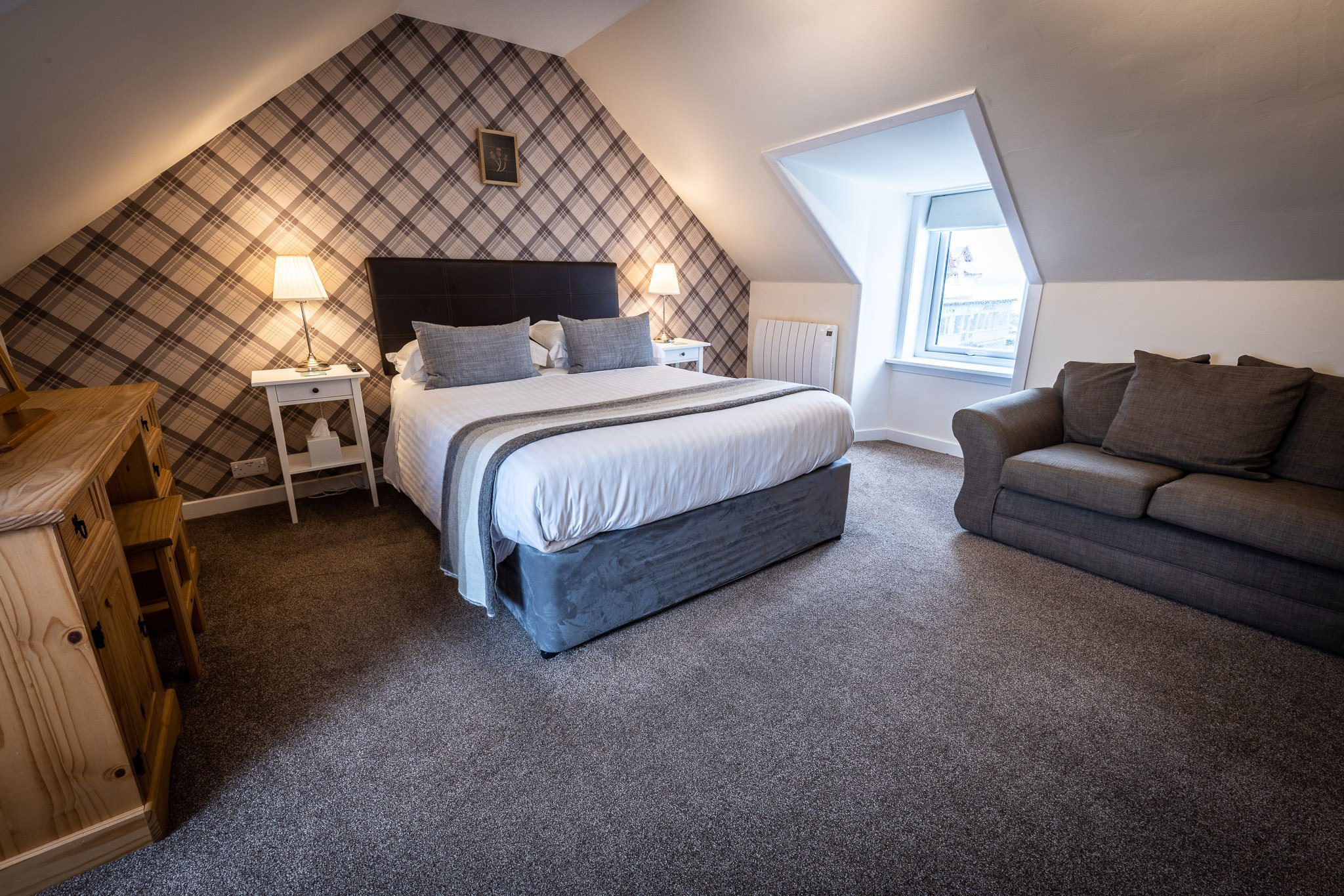 Tables Guest House Bed and Breakfast_33.jpg