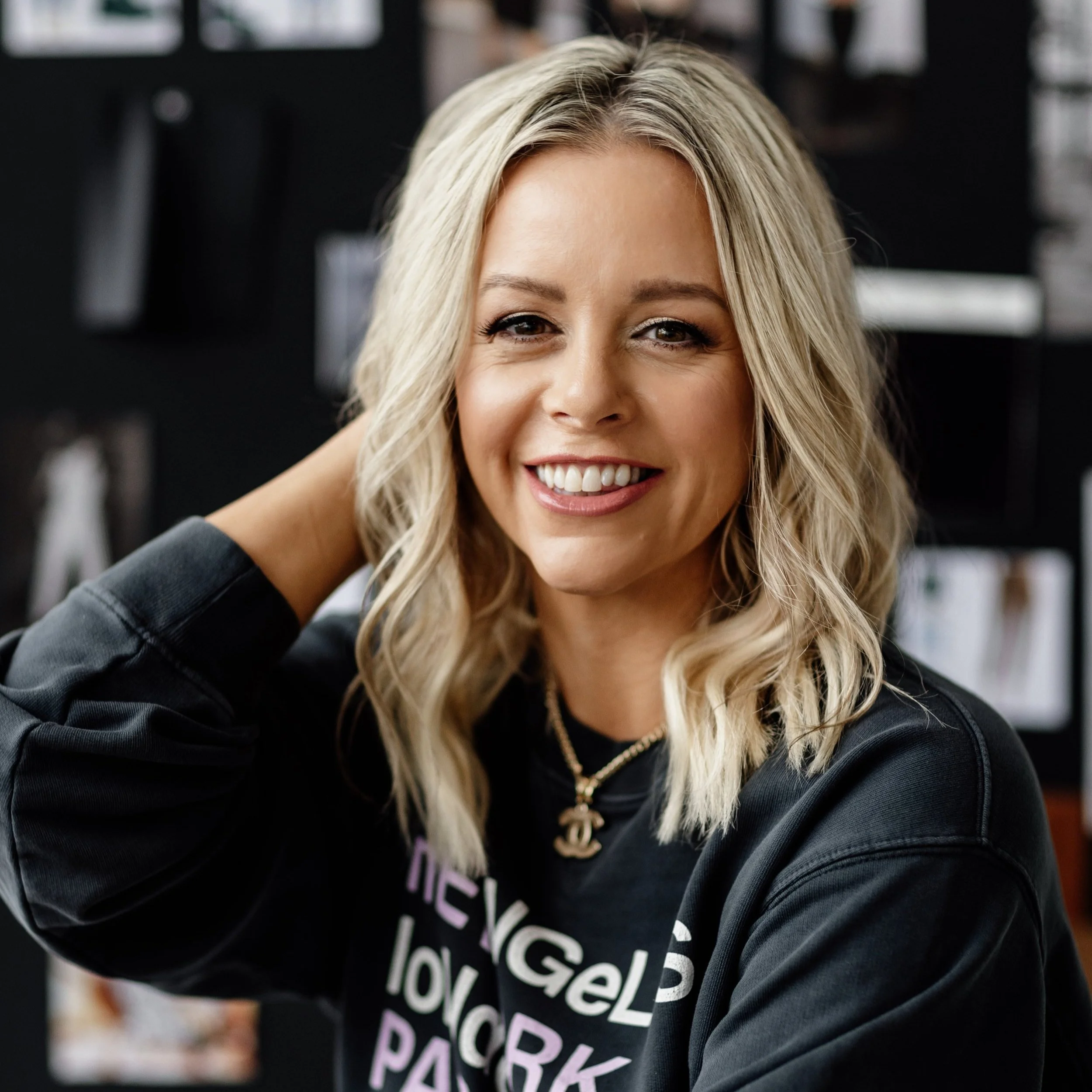 #34: How to Dress Your Postpartum Body, with Professional Stylist Jammie Baker