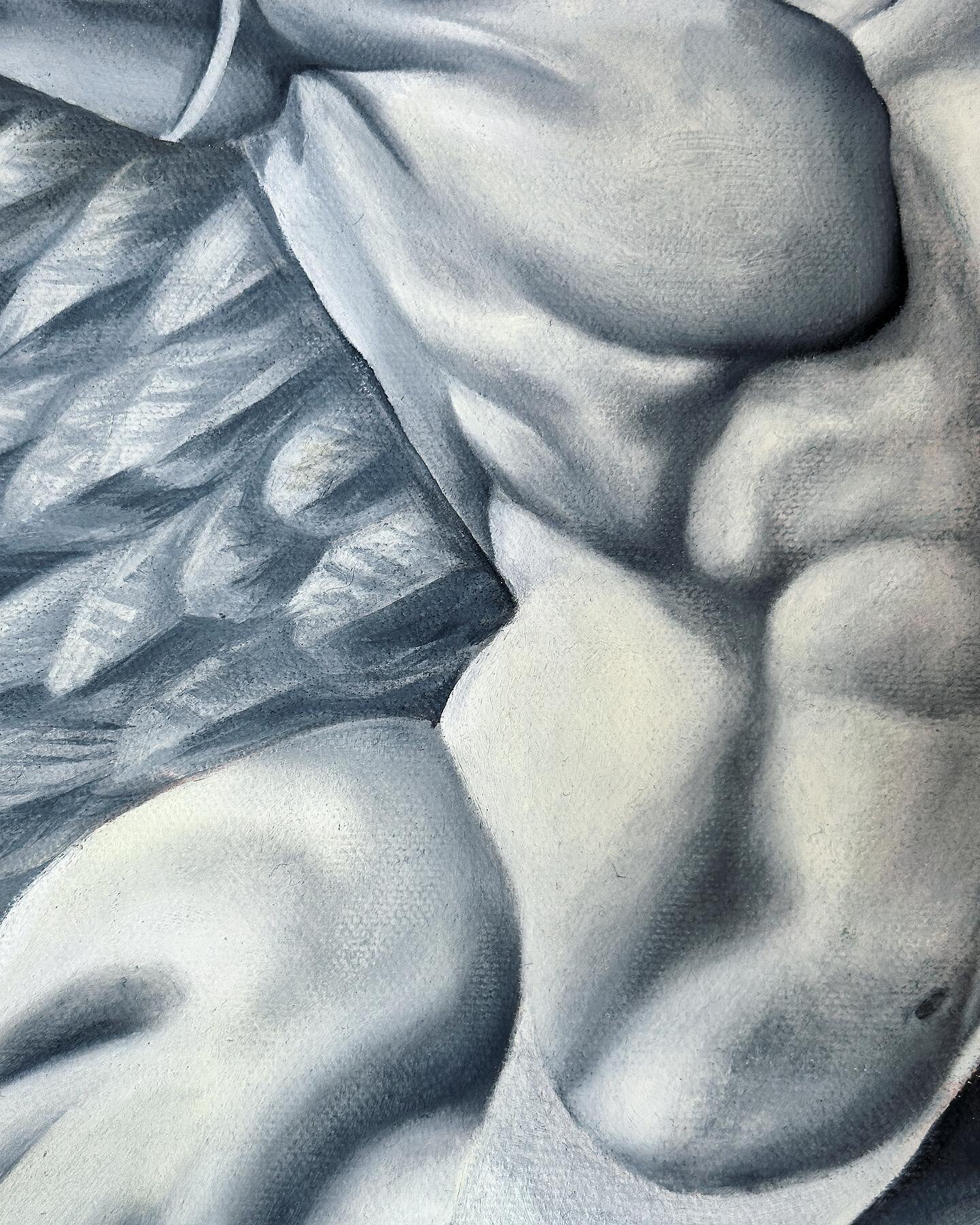 Closeup of a piece I&rsquo;ve been working on for over a year&hellip;. Oil painting is slow going but I&rsquo;ve promised myself it&rsquo;ll be done before the end of August 😅

&ldquo;Icarus&rdquo; 30 x 40, Oil on Canvas 
 
&bull;
&bull;
&bull;
&bul