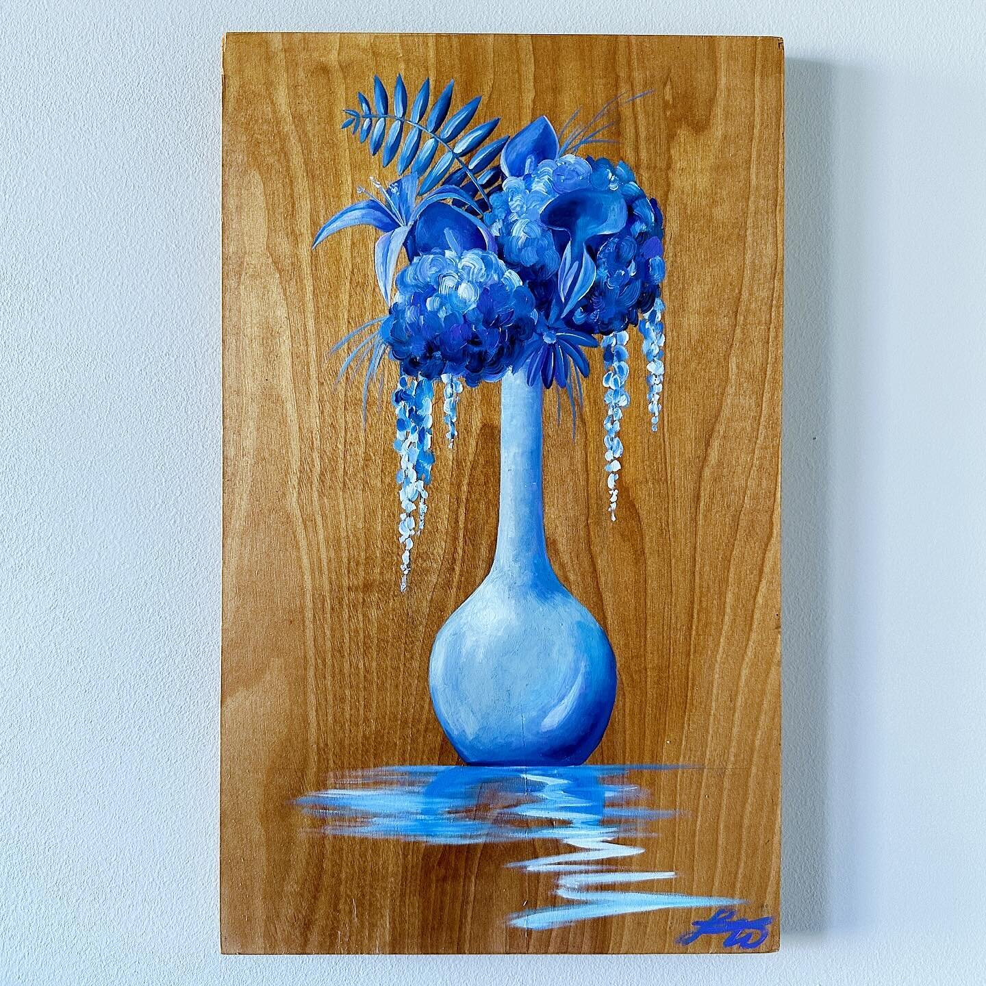 FOR SALE!! Do you need a last minute Valentine&rsquo;s Day gift? Why get flowers when you can get&hellip;. flowers!! To purchase, send me a DM and I can have it shipped out ASAP. 💙💐

&ldquo;Flower Study&rdquo;, 10 x 20, Oil on Wood Panel 
$300, shi