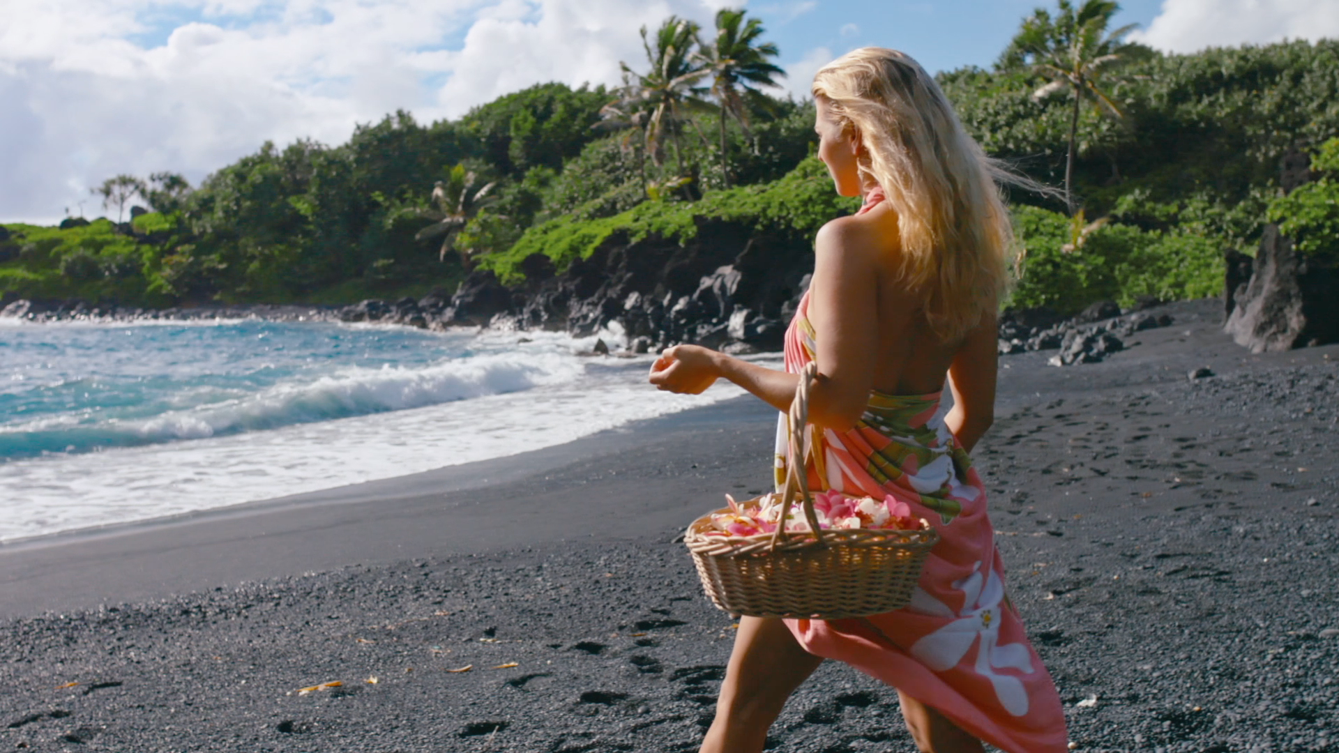 Aloha Ashley: Pure Seduction on the Shores of Hawaii
