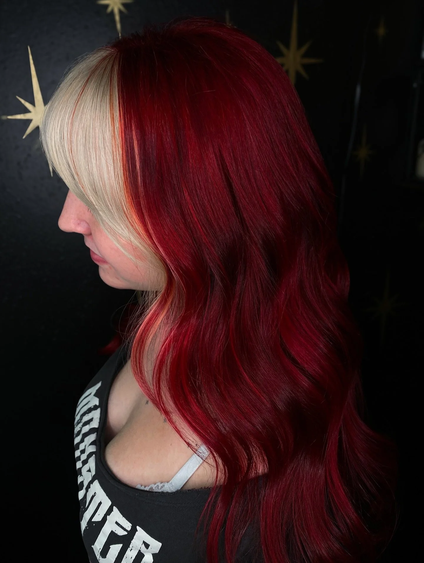 High impact red and a blonde color block 🌶️