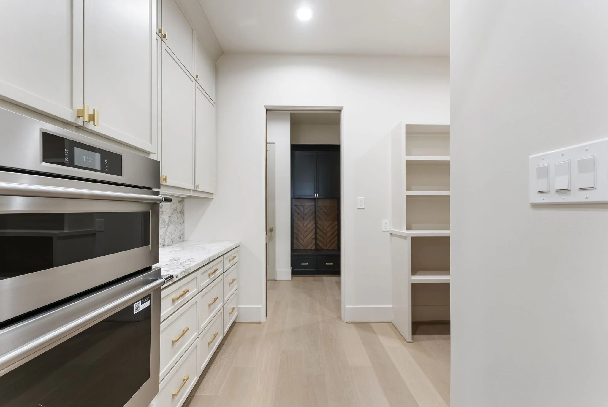 Pantry Micro/Oven
