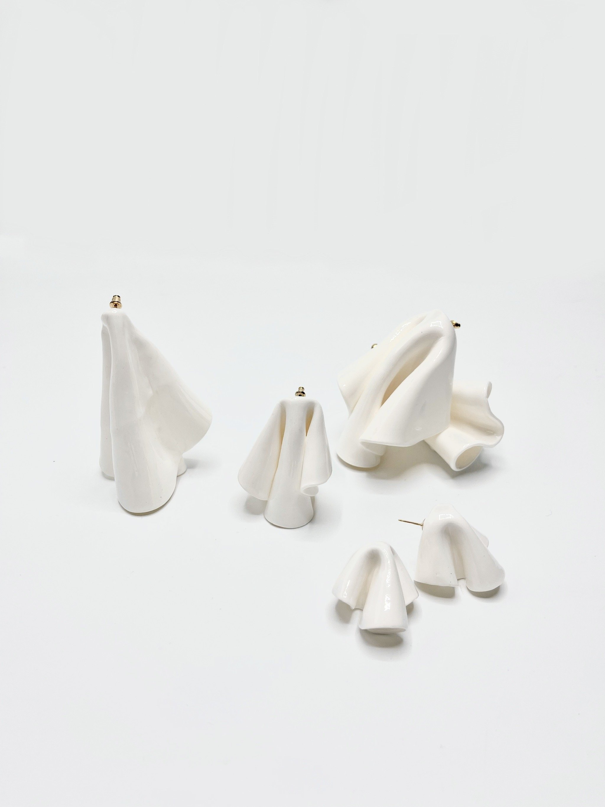 Group of Draped shape earring