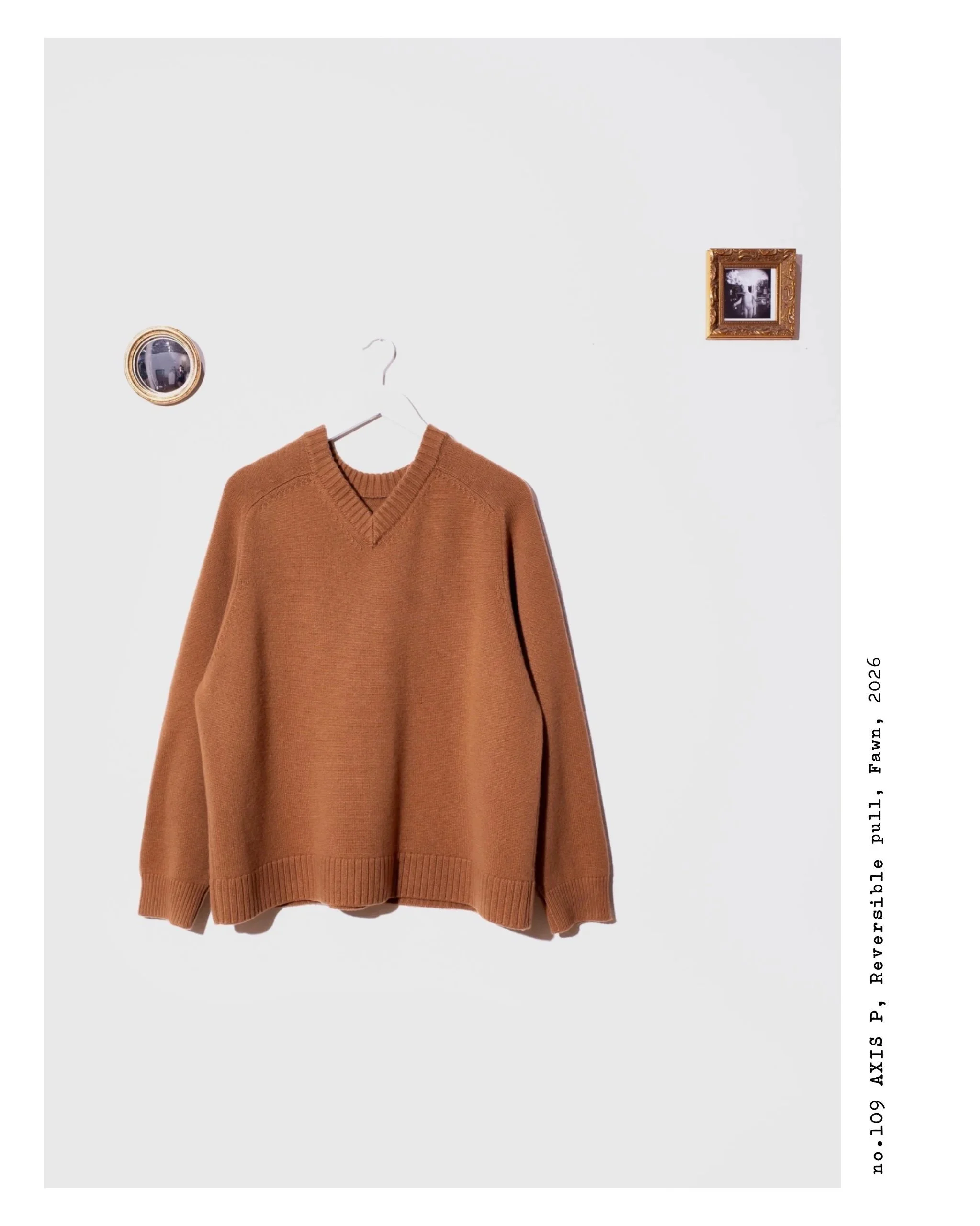 no.109 AXIS P. Reversible Pullover_Fawn