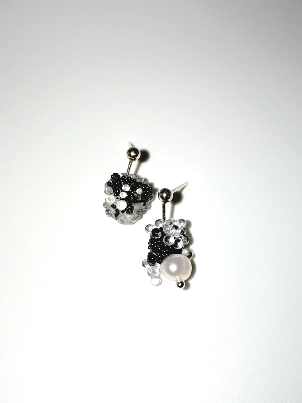 アクセサリー hananoha.nori HAZE EARRINGS – LE NORA