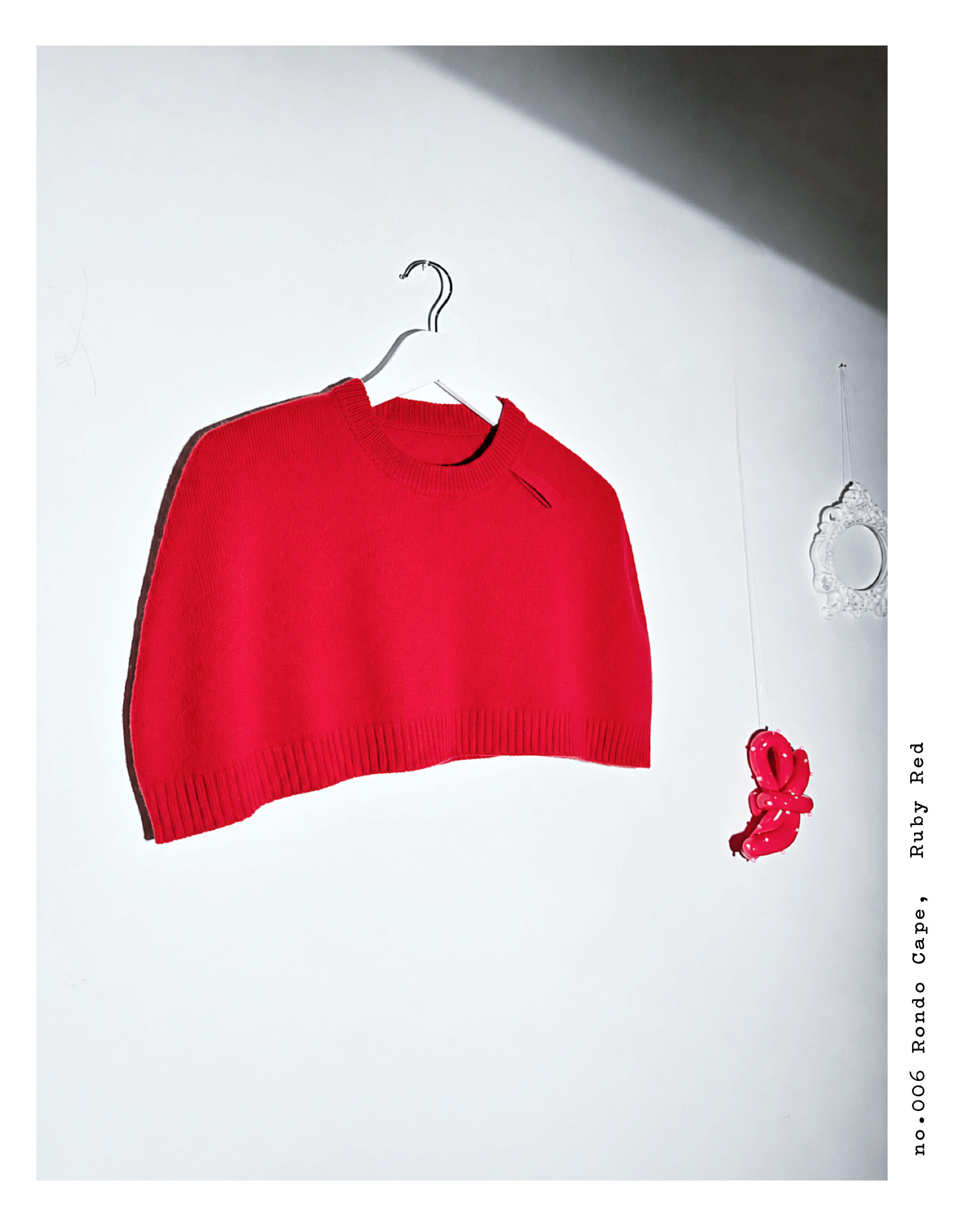 No.006 Rondo Cape_Ruby Red