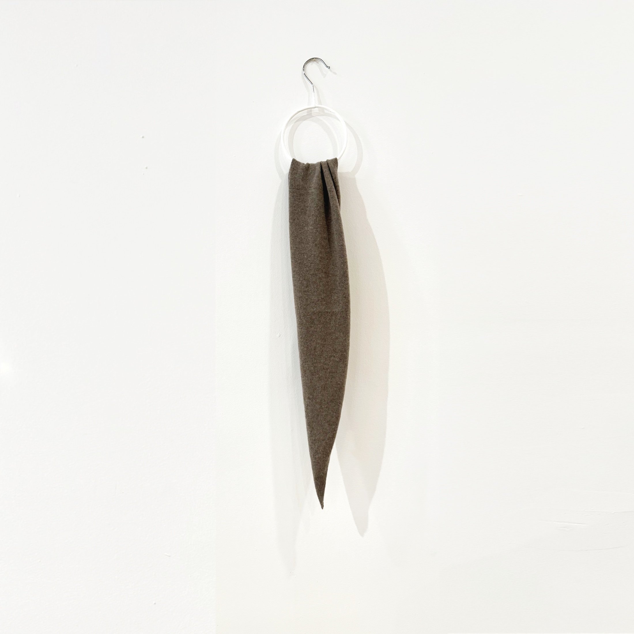 no.001_DIA BANDANA_Earthy Brown
