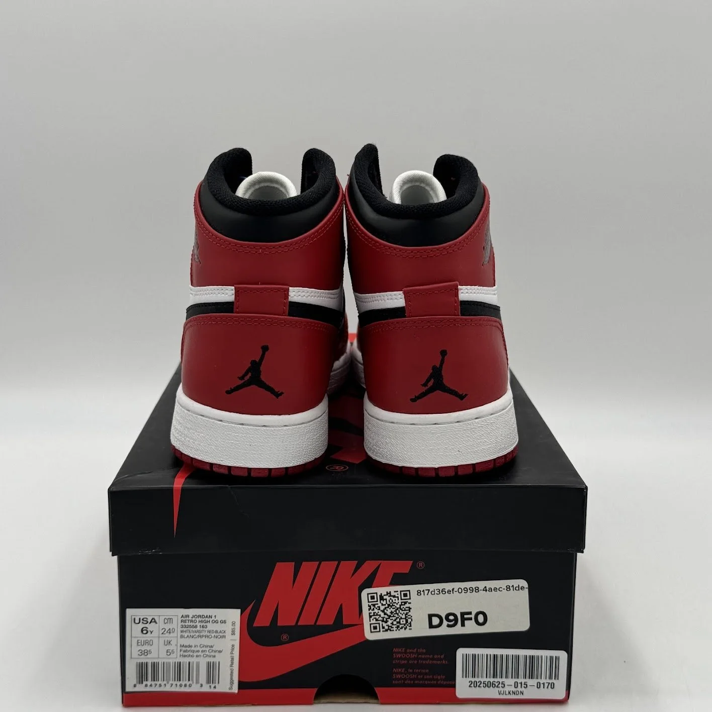2013 Jordan 1 Chicago Mid Retro