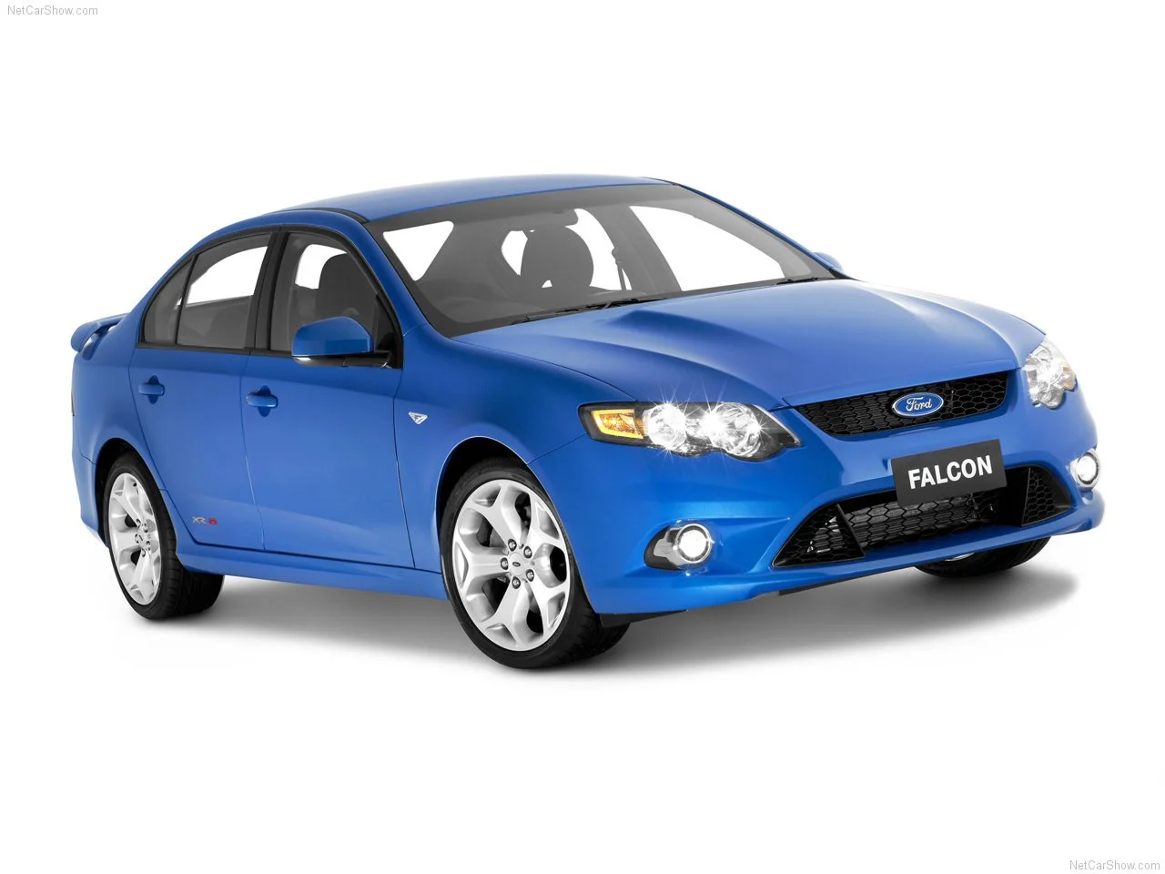 **PRE-ORDER** 1:18 SCALE FORD FG FALCON MKI XR8 SEDAN NITRO BLUE