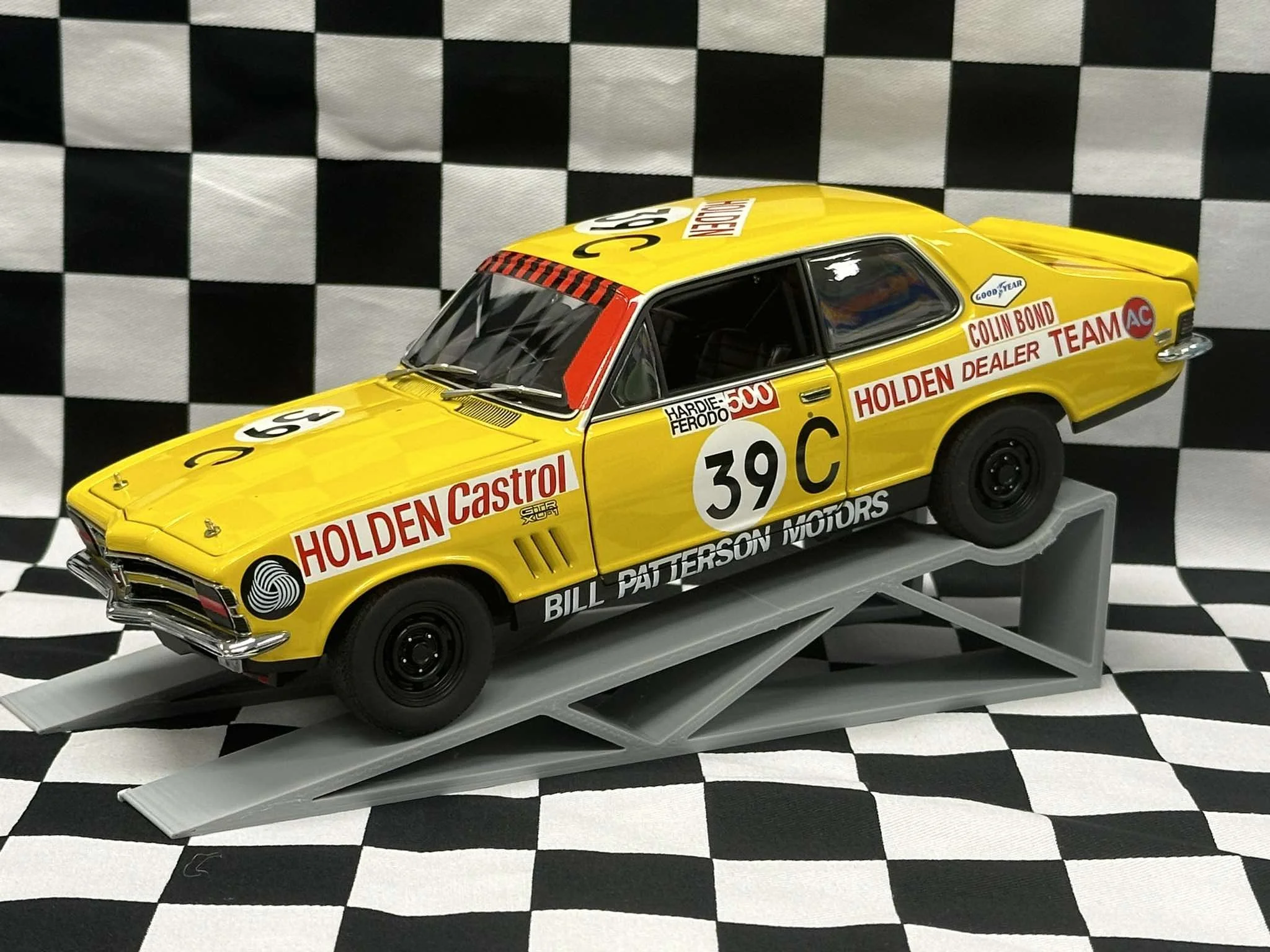 1:18 SCALE HOLDEN LC TORANA GTR XU-1 1970 BATHURST 500 COLIN BOND