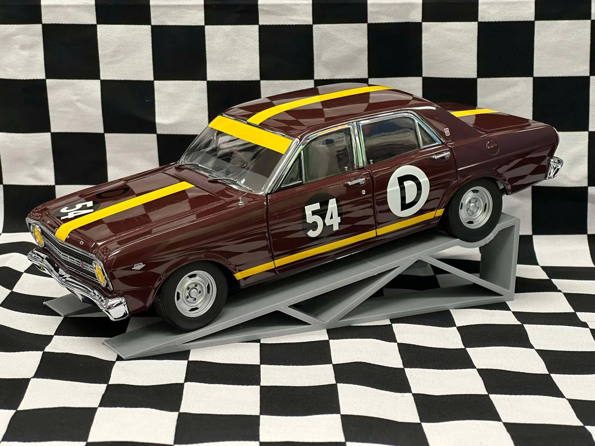 1:18 SCALE FORD XR FALCON GT 1967 JANE/MARTIN