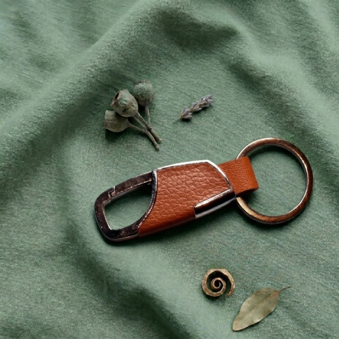Carabiner Brown.png