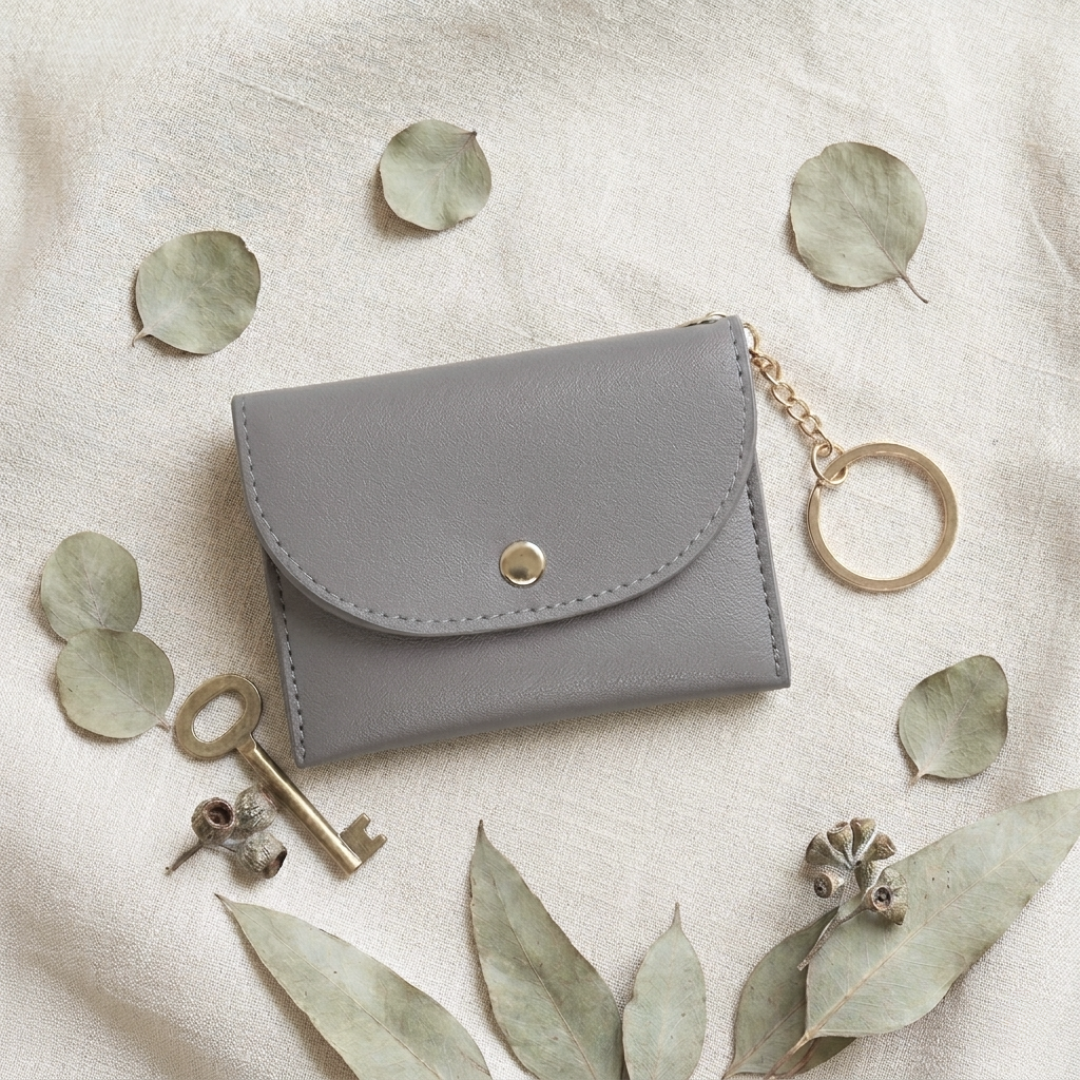 Cardholder Grey.png