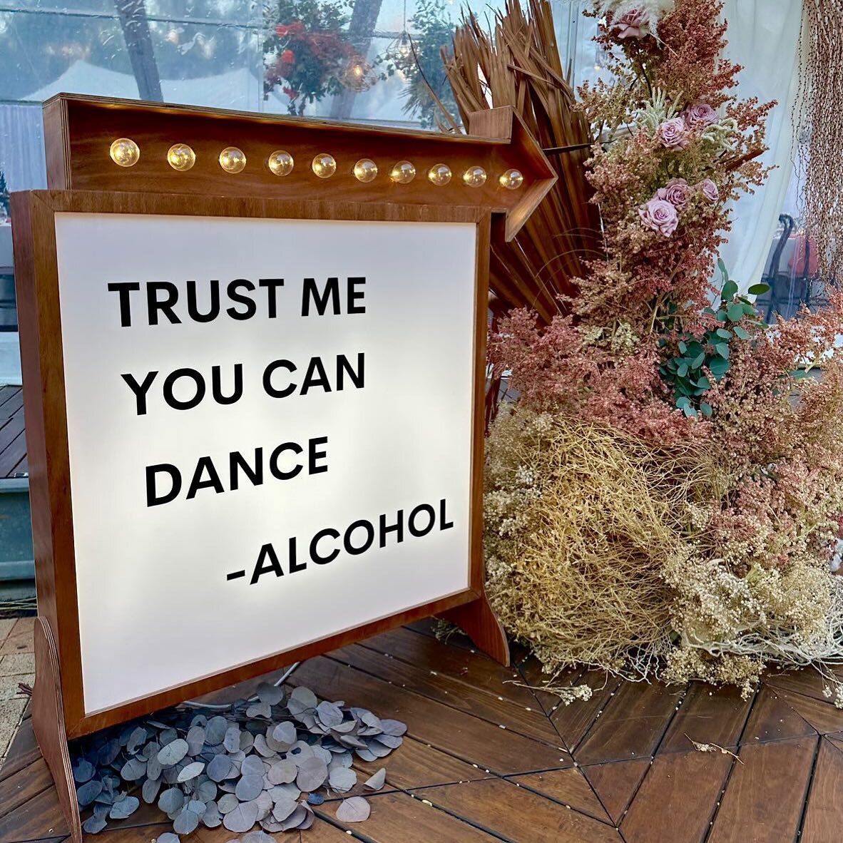 ✨IF YOU ARE LOOKING FOR A SIGN✨

This is it!! 

Absolutely loved bringing this sign to life for @eventique. The perfect way to direct your guests to the dfloor. 

Now available to hire. Customise the text to create your own cheeky instructions. 

#bl