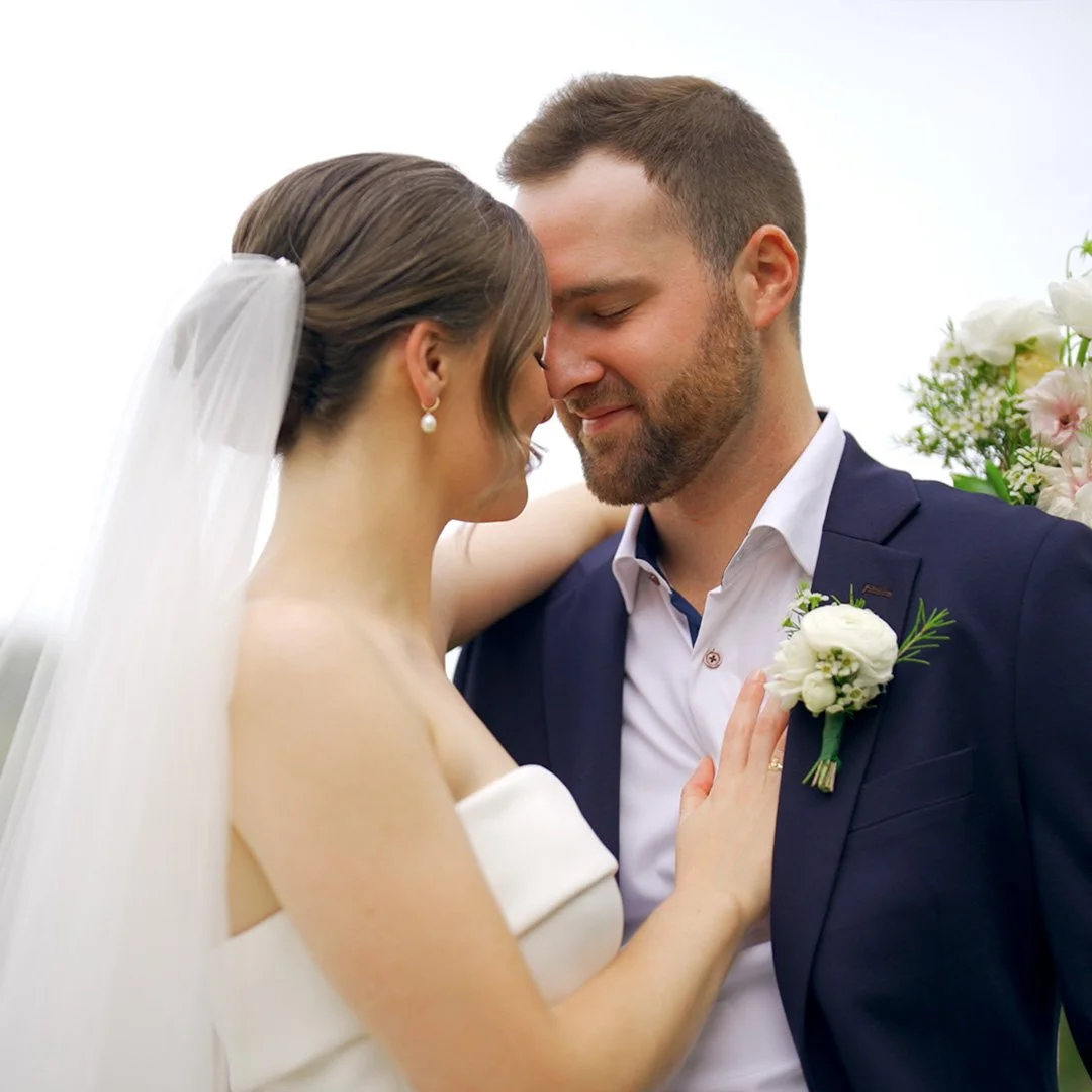 Wedding Videographer Review. Bride and Groom