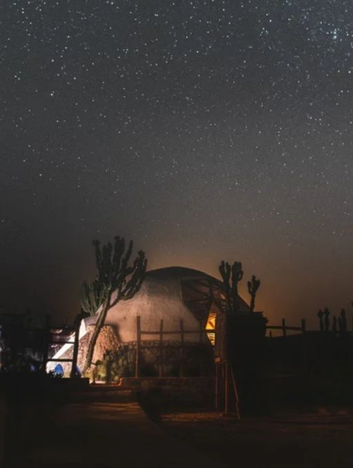 Dav Mahal Dome night.jpg