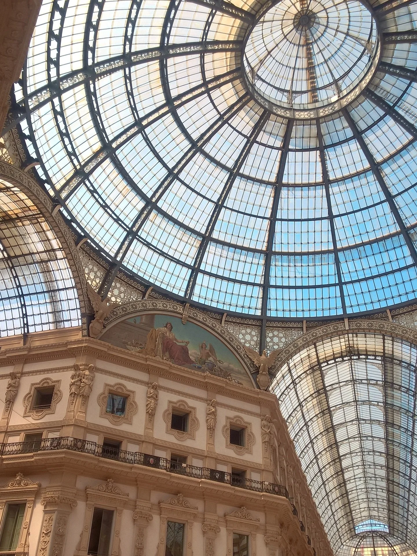 Jul 10, 2015, Milano

#throwback #10yearsago #milano