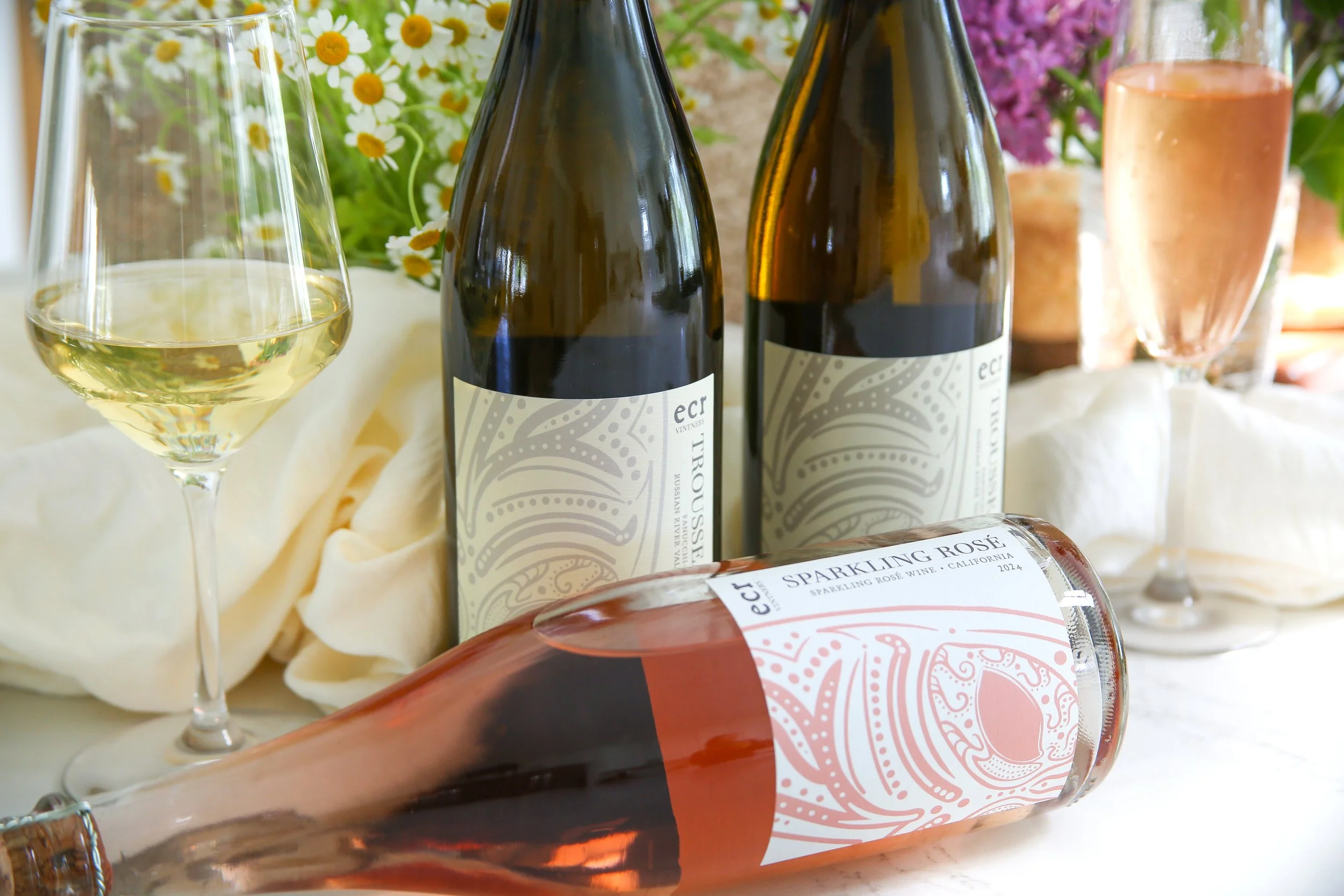 The Best Wines to Serve at Your Summer Party (From a Wine Pro Who Actually Hosts)