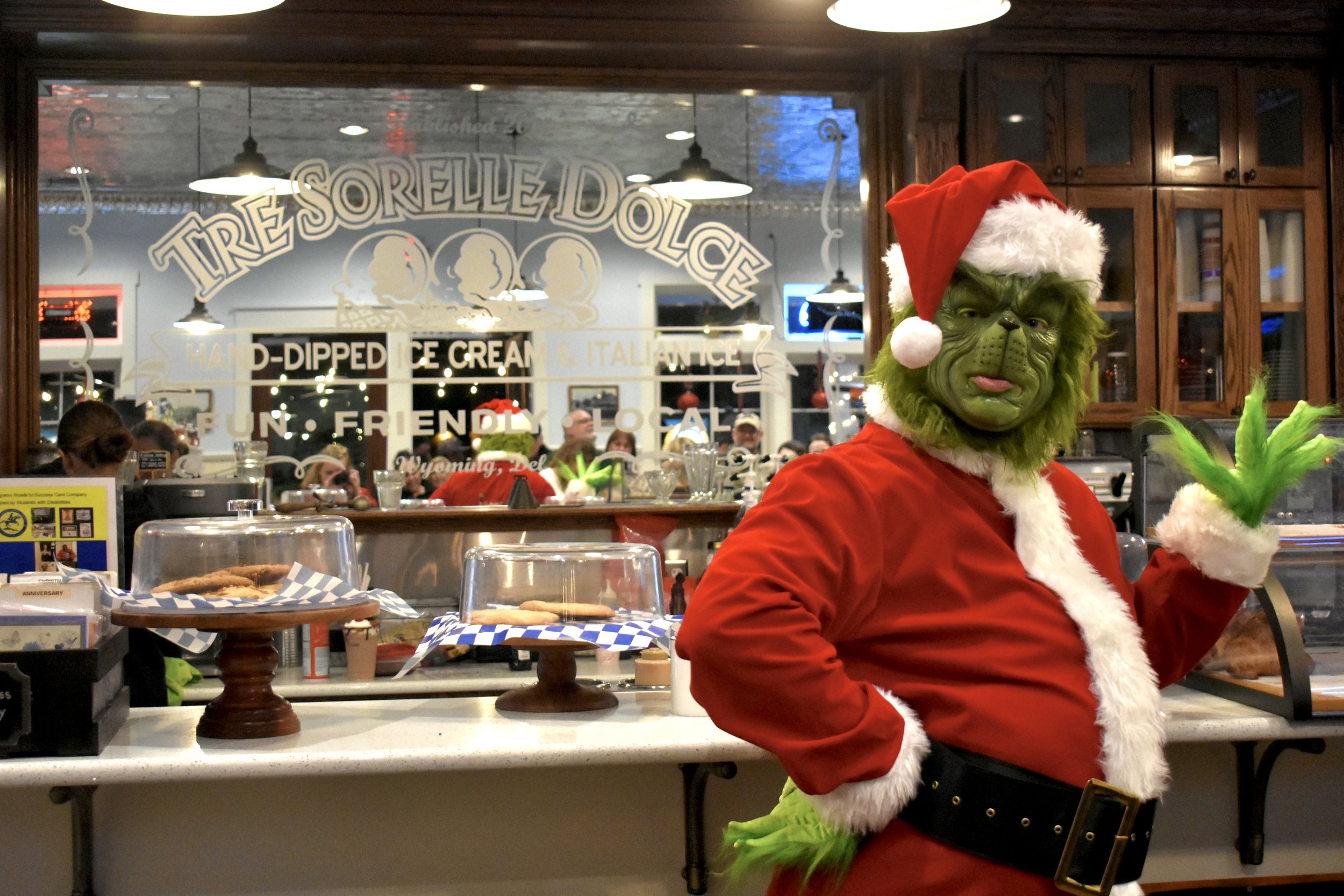 Holiday Grouch Meet & Greets