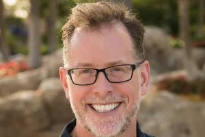 #43 From Starbucks barista to Strategist with John Moore