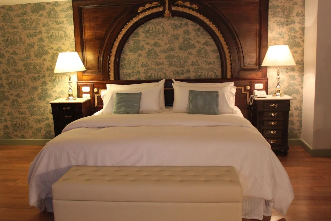 Hotel Club Frances.webp