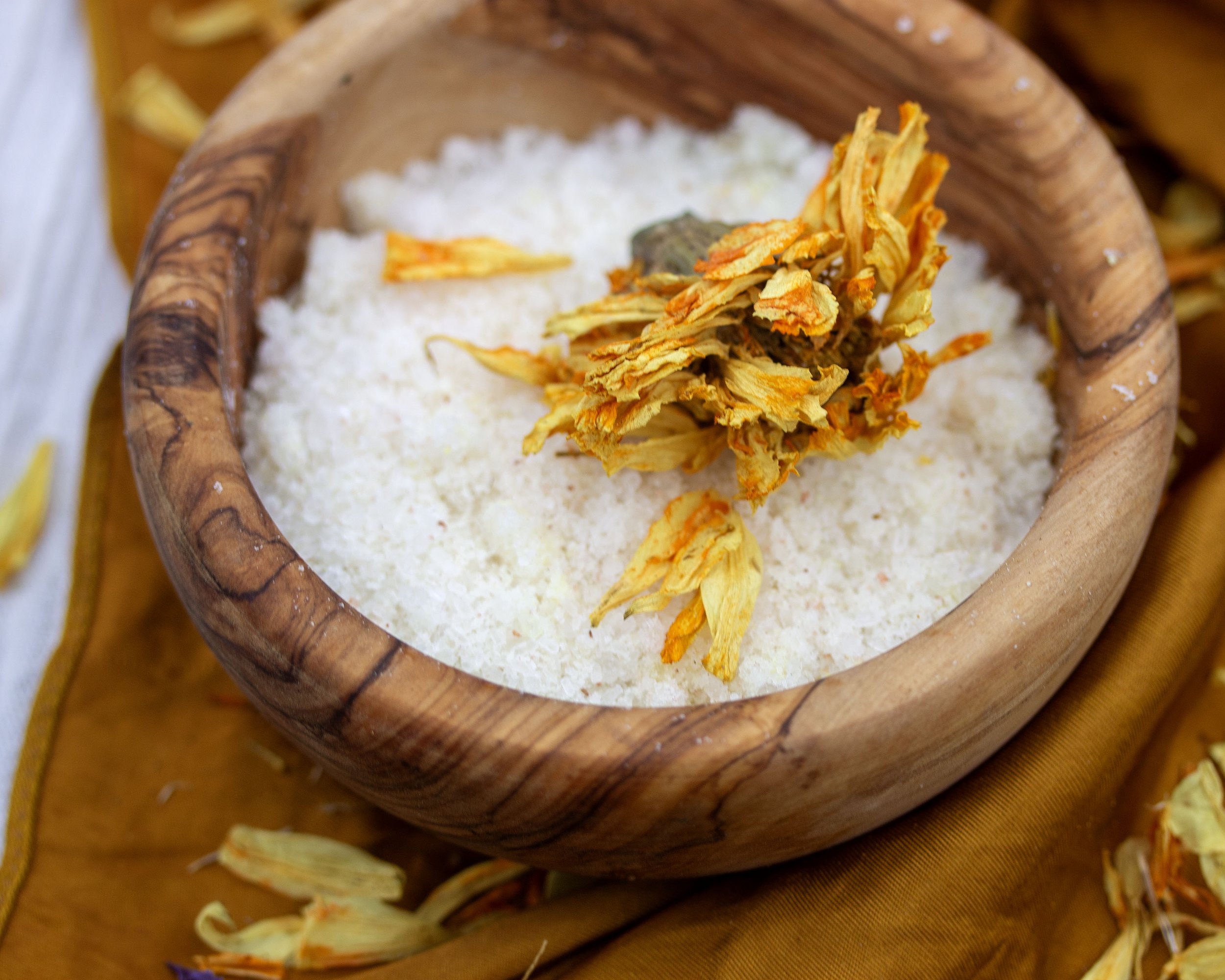 Golden Milk bath salts 2.jpg