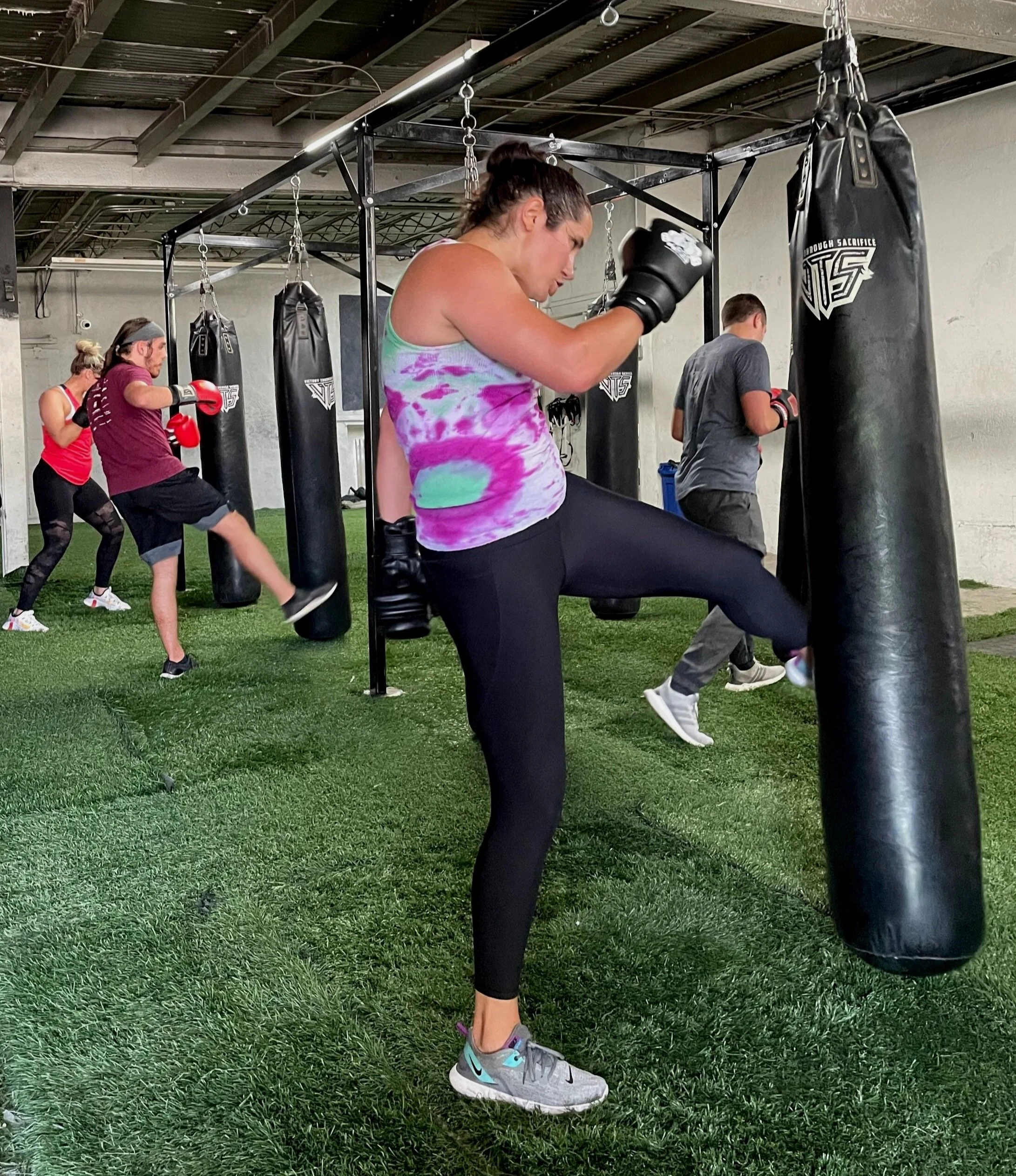 Kombat%2BFitness%2Bbags%2Bsolo%2Bknee%2Bplus%2Bgroup.jpg