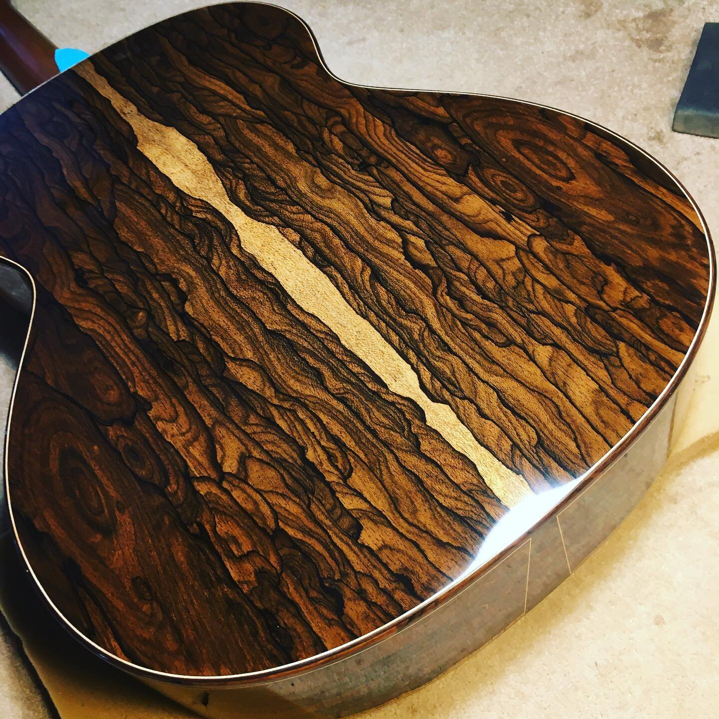 Got the Zircote classical all shined up and ready to go!
This wood was spectacular to work with. It&rsquo;s always an honour to get to turn special pieces into an instrument that will sing for years to come. 
.
.
.
#guitar #music #luthier #luthery #l