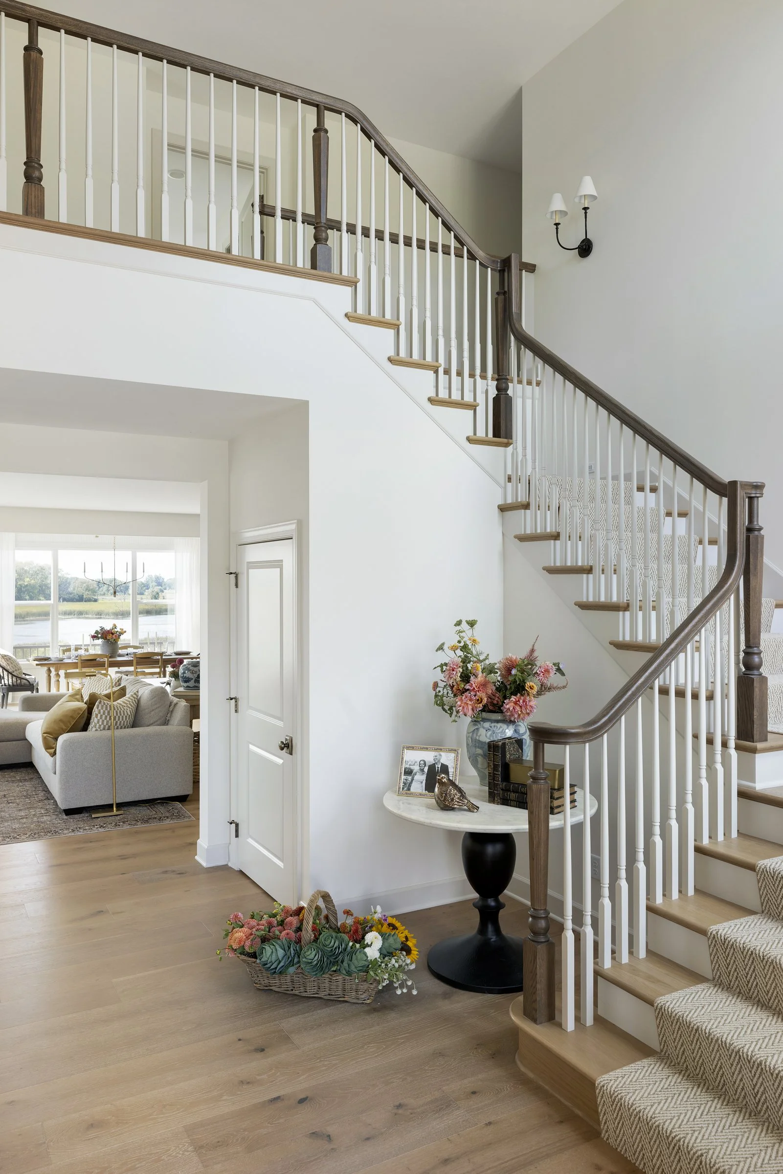 Davis Interiors_Compass Homes_Preserve Blvd_005.jpg