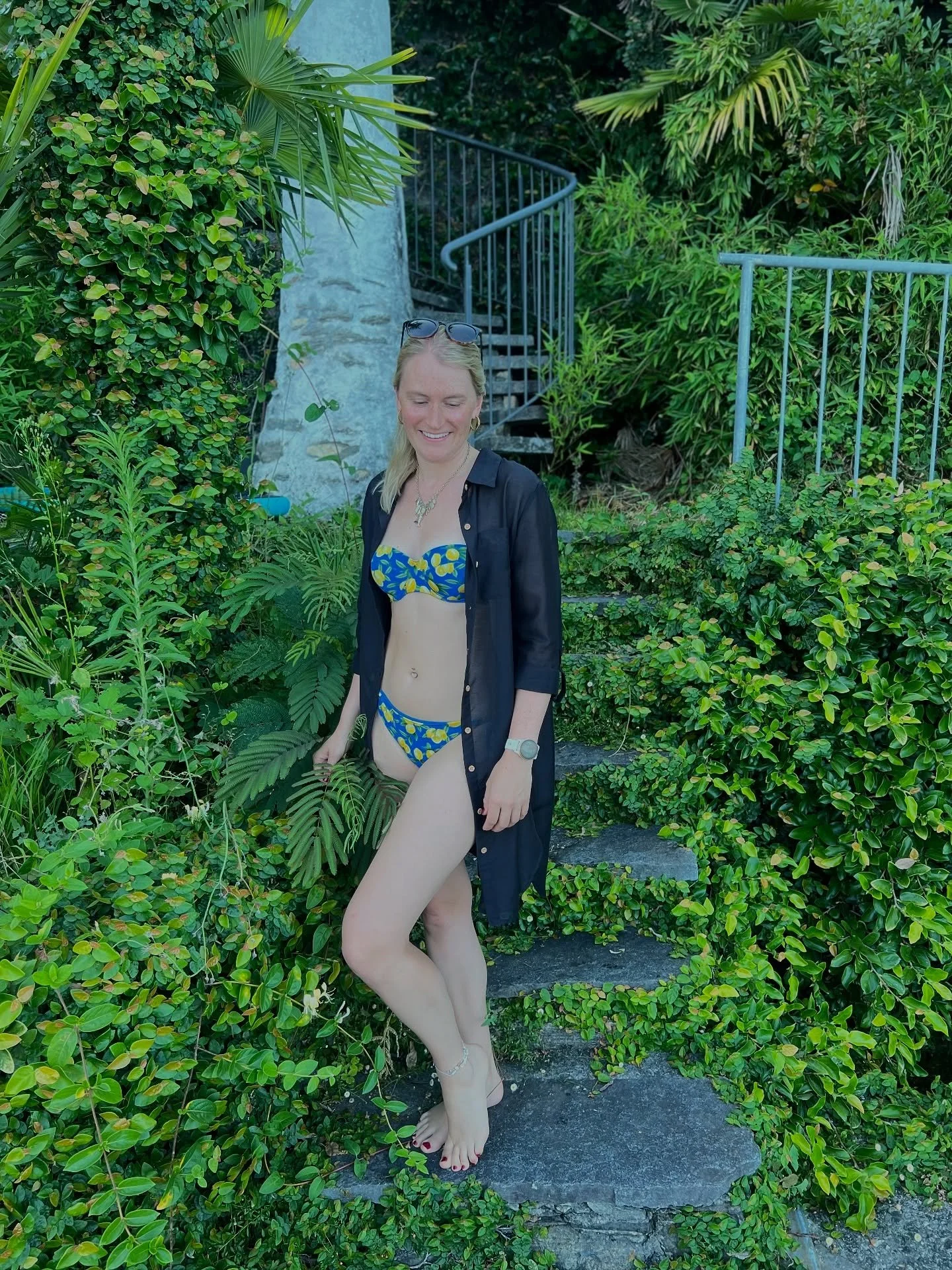 Lago Maggiore 🇨🇭🇮🇹 Photo dump
1.Lakeside
2.Flowering cactus! 🌵 
3.Lake side
4.Ziggy lake side, his happy place
5.Beautiful hand painted stone by my friend 😍
6.Best breakfast view!
7.Food
8.Food
9.Food
10.Fallen tree 😳
11.Cute flowers
12.Some a